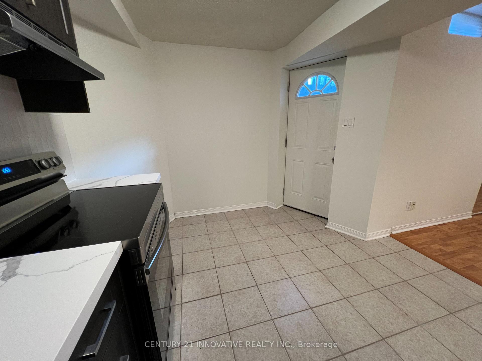 Photo 4 of Unit Basement, 13 Grosbeak Crescent, Scarborough, Rouge — HOMEH