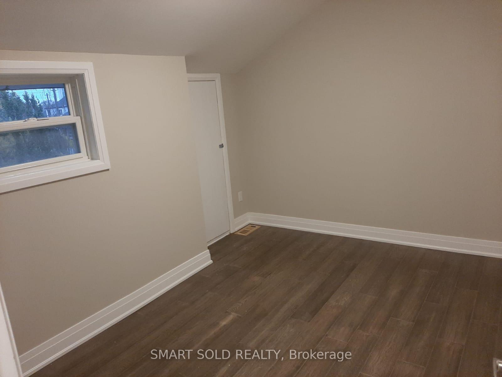 Photo 3 of 138 Delaware Avenue, Toronto, Palmerston-Little Italy — HOMEH