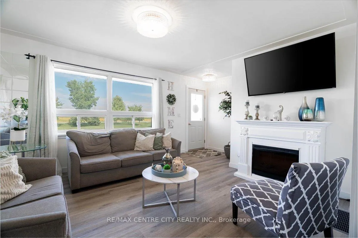 Photo 81 of 2875 Cuddy Drive, Adelaide Metcalfe, Rural Adelaide Metcalfe — HOMEH