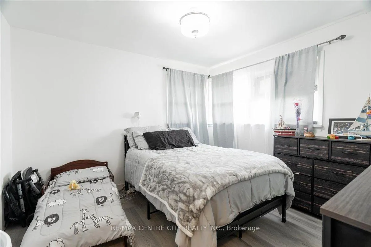 Photo 141 of 2875 Cuddy Drive, Adelaide Metcalfe, Rural Adelaide Metcalfe — HOMEH