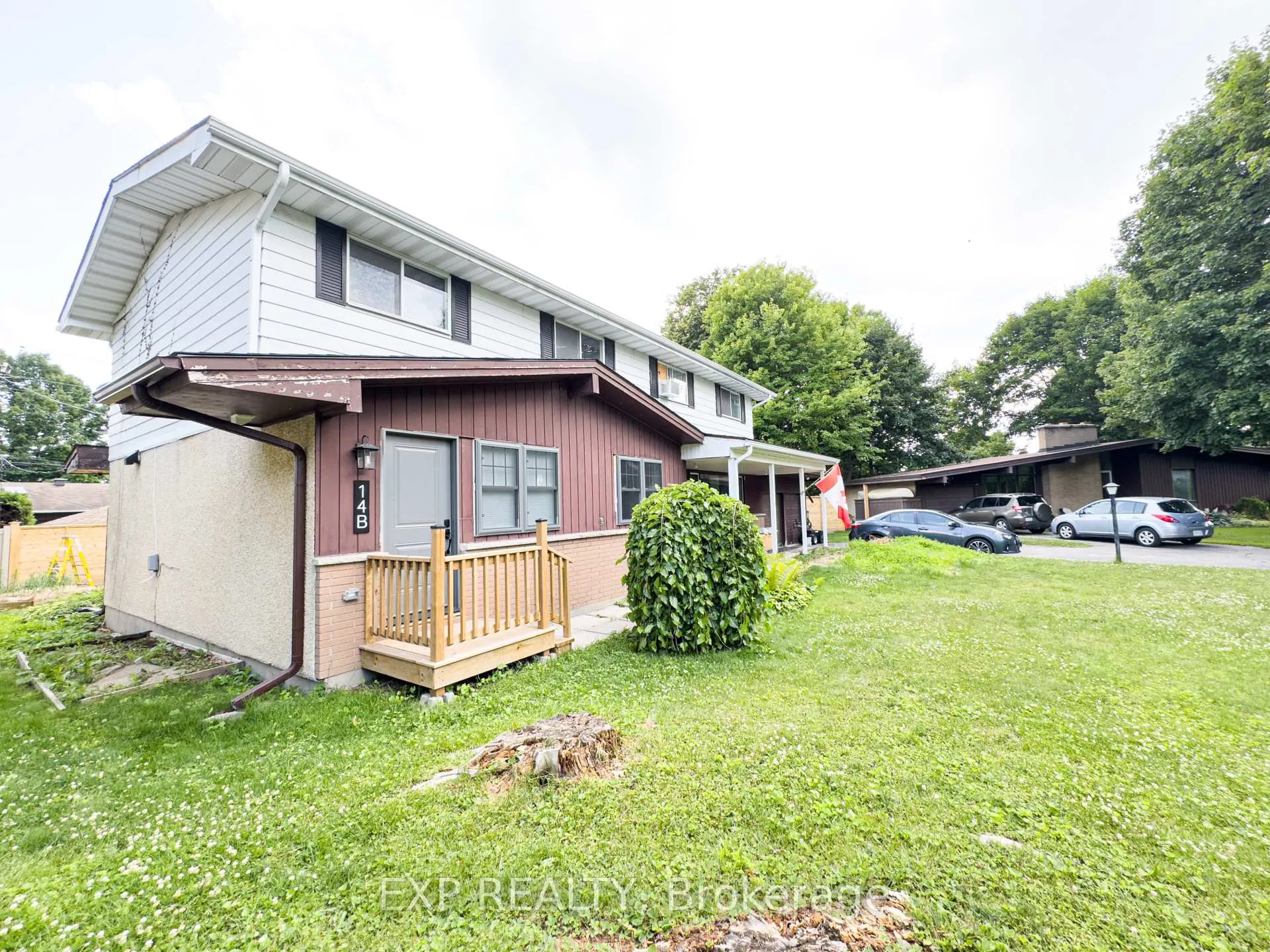 Photo 17 of Unit B, 14 Ascot Avenue, Ottawa, Lynwood Village — HOMEH