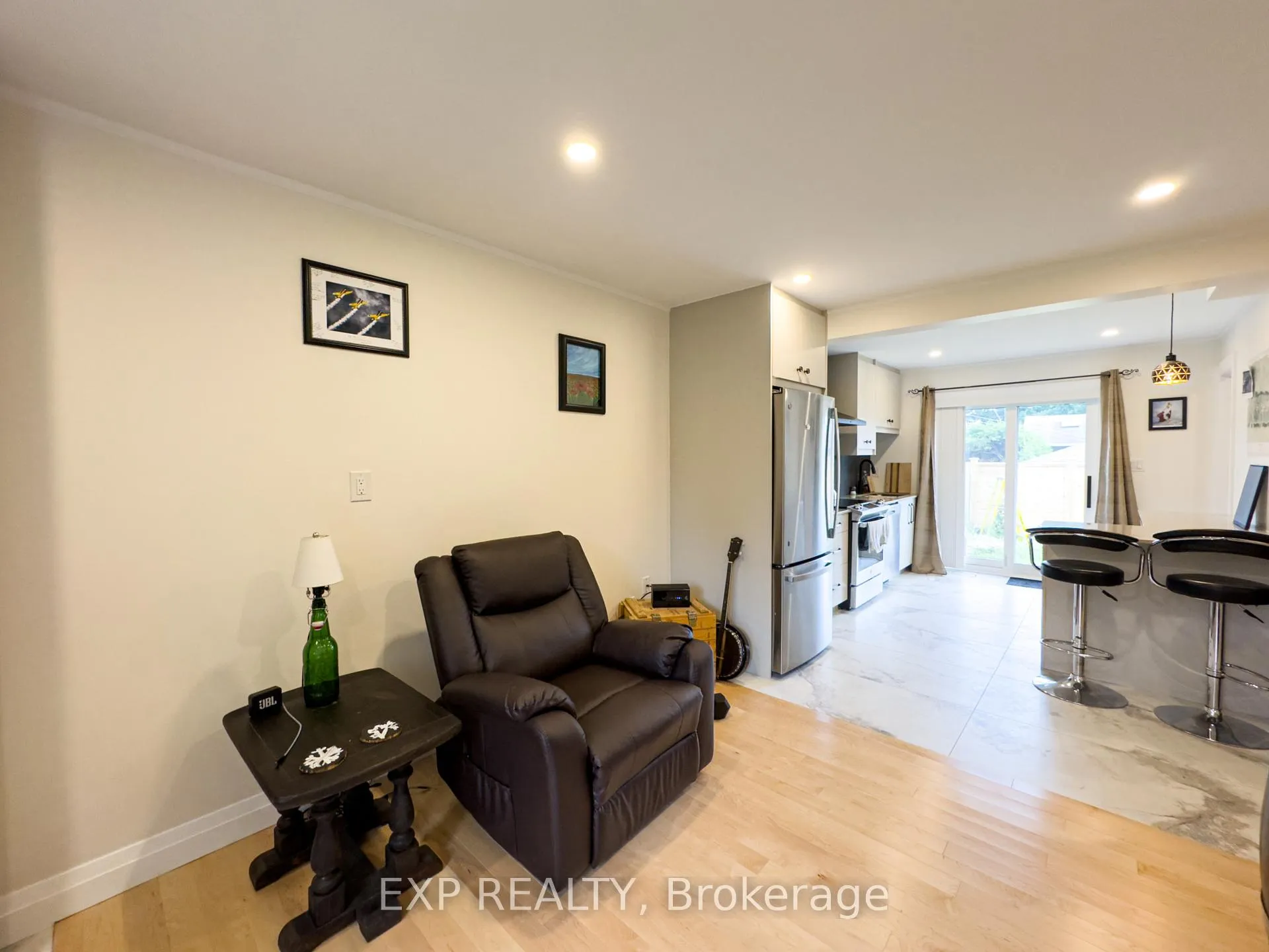 Photo 39 of Unit B, 14 Ascot Avenue, Ottawa, Lynwood Village — HOMEH