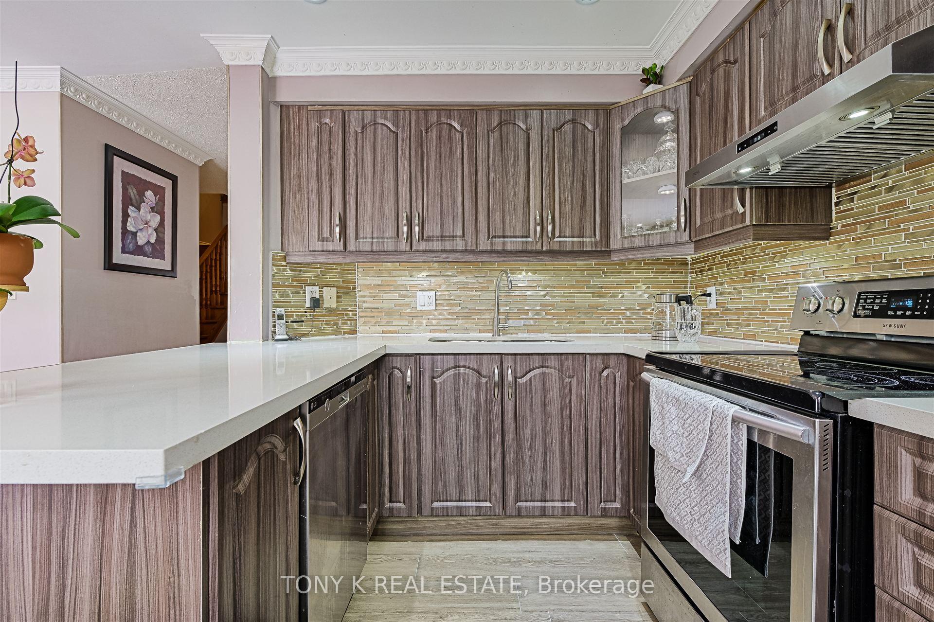 Photo 4 of 42 Flatfield Terrace, Scarborough, Malvern — HOMEH