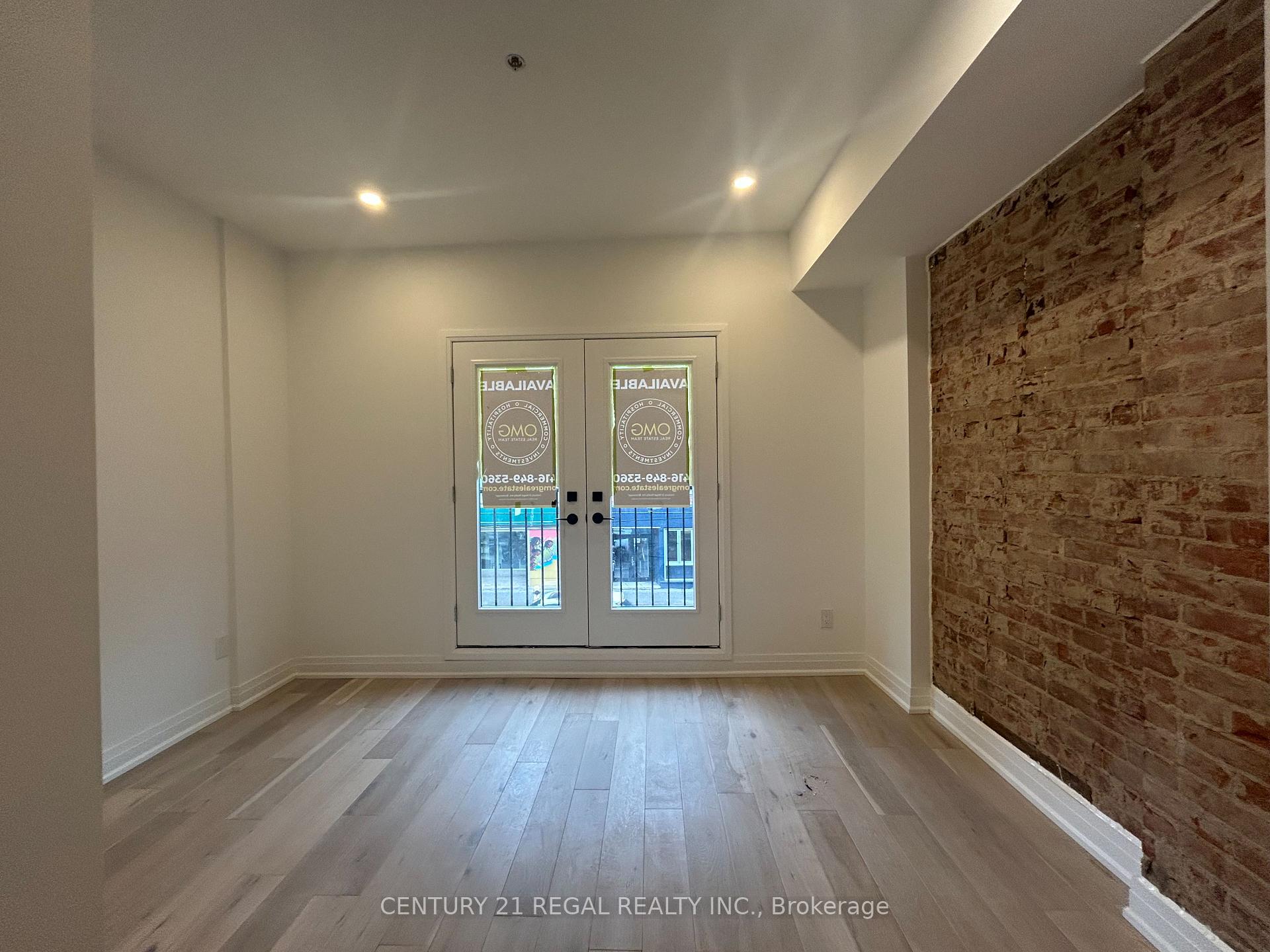 Front of Unit 2nd floor, 1171 Dundas Street W