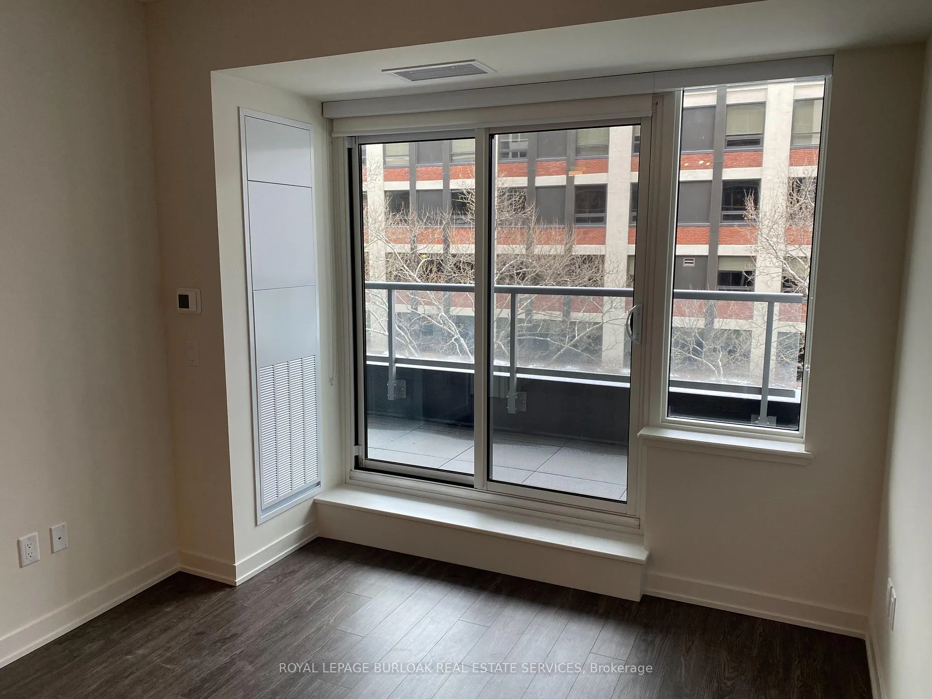Photo 13 of Unit 423, 212 King William Street E, Hamilton, Beasley — HOMEH