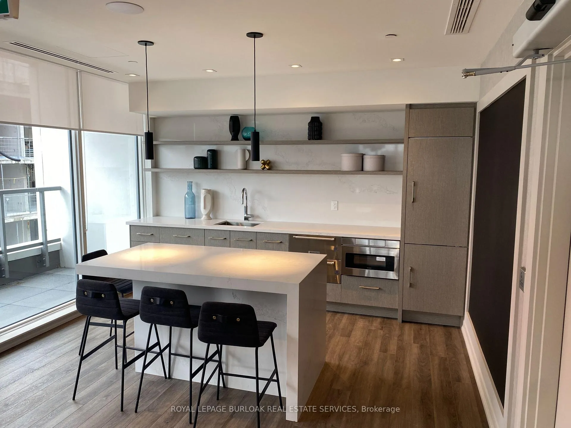 Photo 22 of Unit 423, 212 King William Street E, Hamilton, Beasley — HOMEH