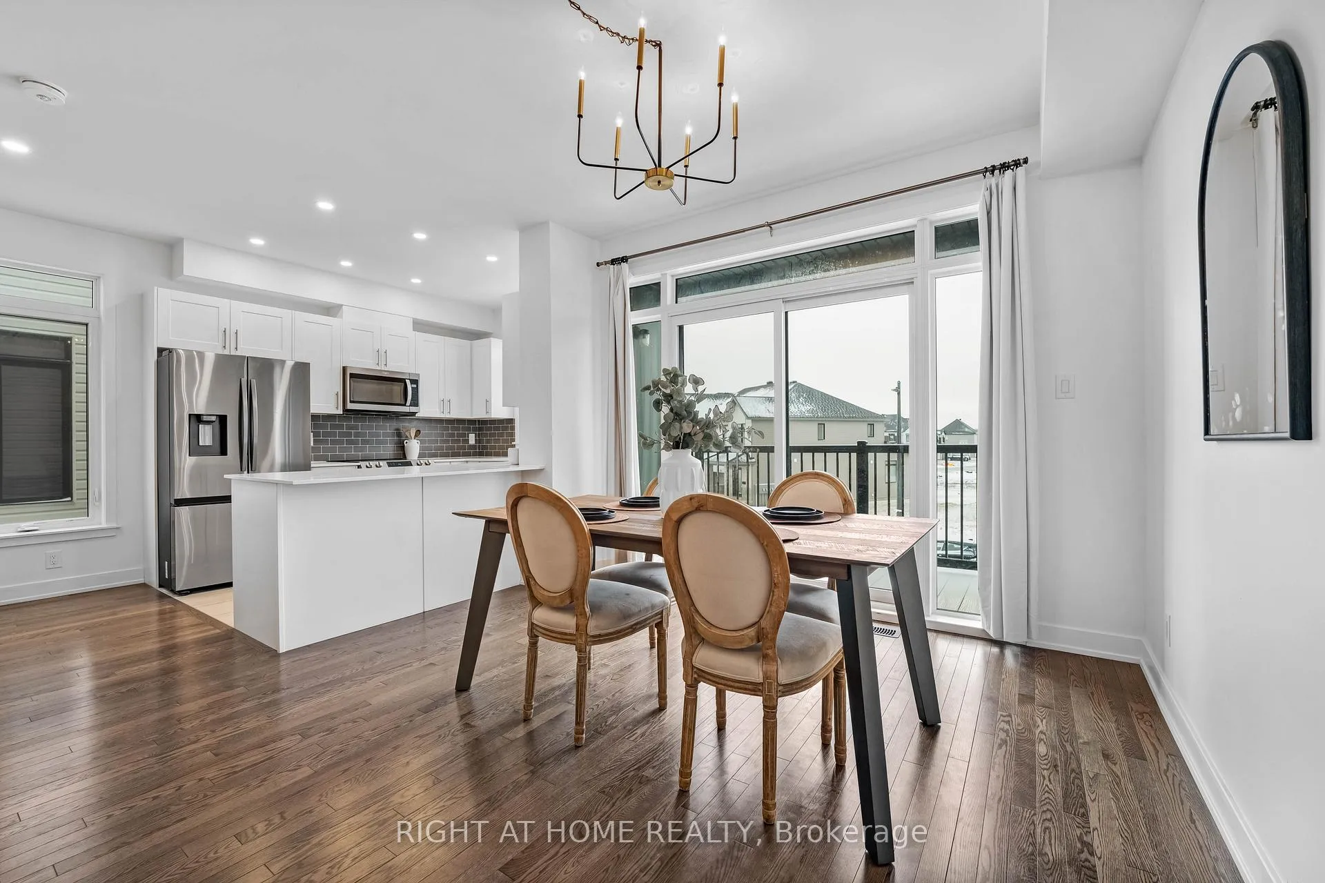 Photo 17 of 556 Tahoe Heights, Ottawa, Leitrim — HOMEH