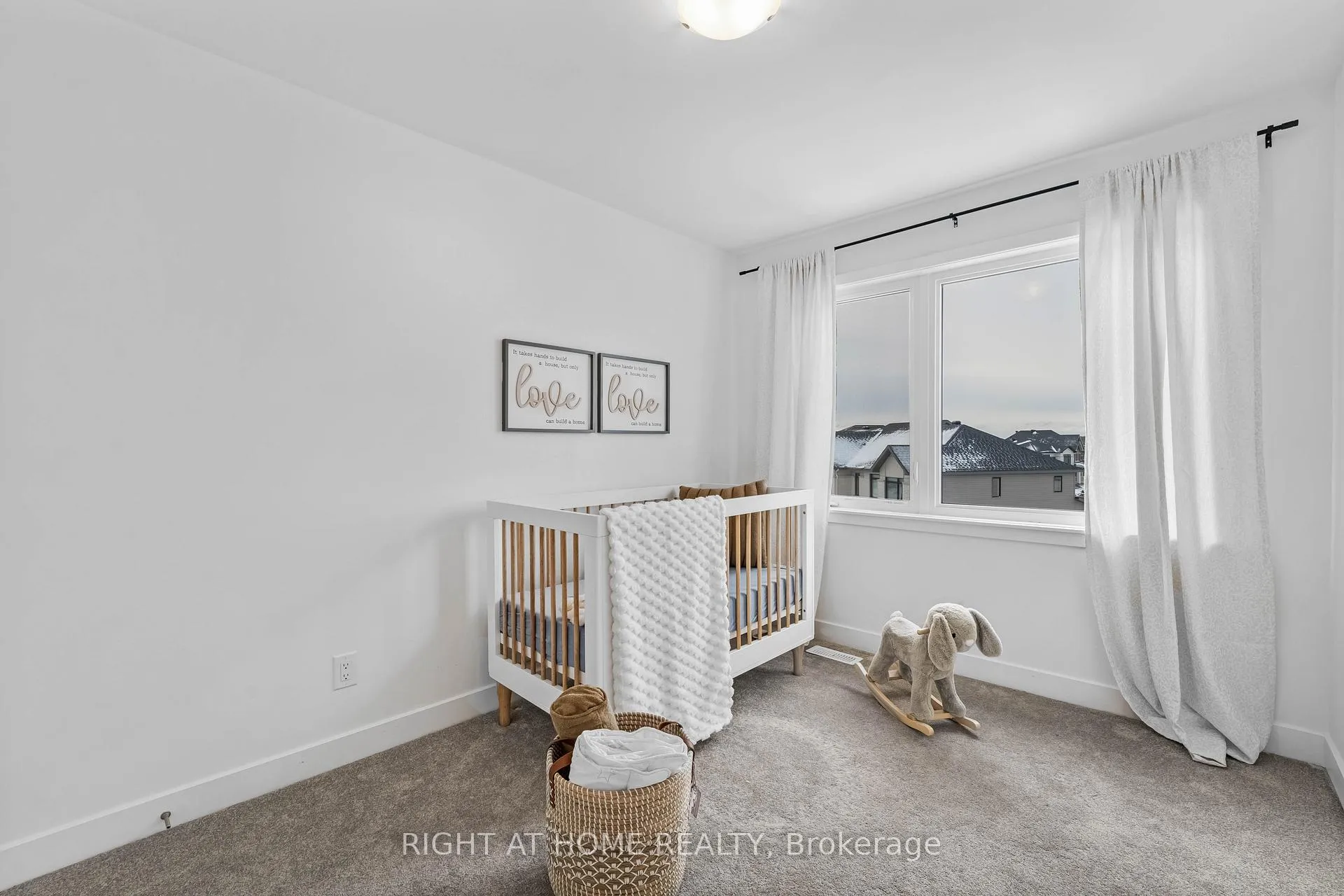 Photo 27 of 556 Tahoe Heights, Ottawa, Leitrim — HOMEH