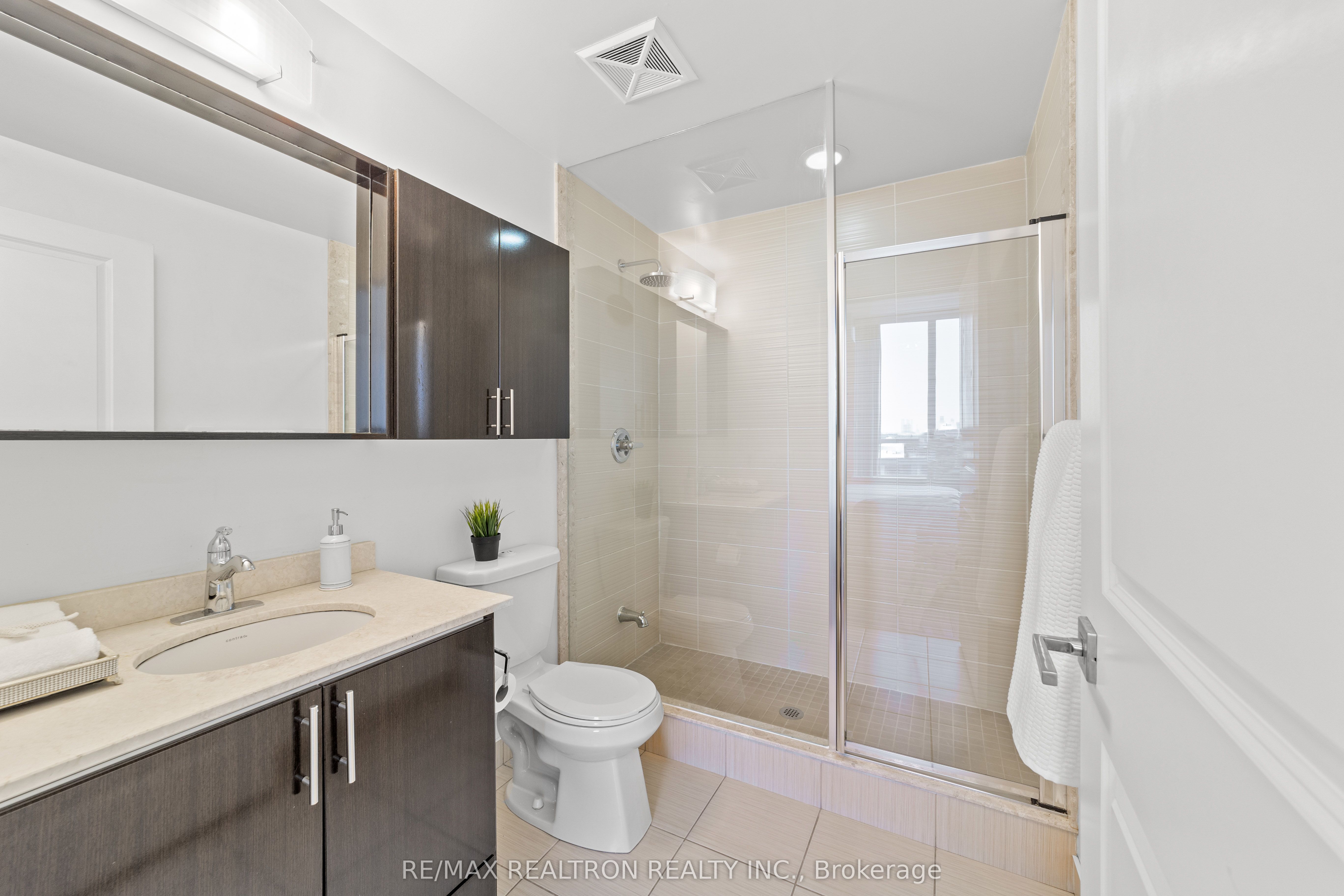 Photo 66 of Unit 608, 75 North Park Road, Vaughan, Beverley Glen — HOMEH