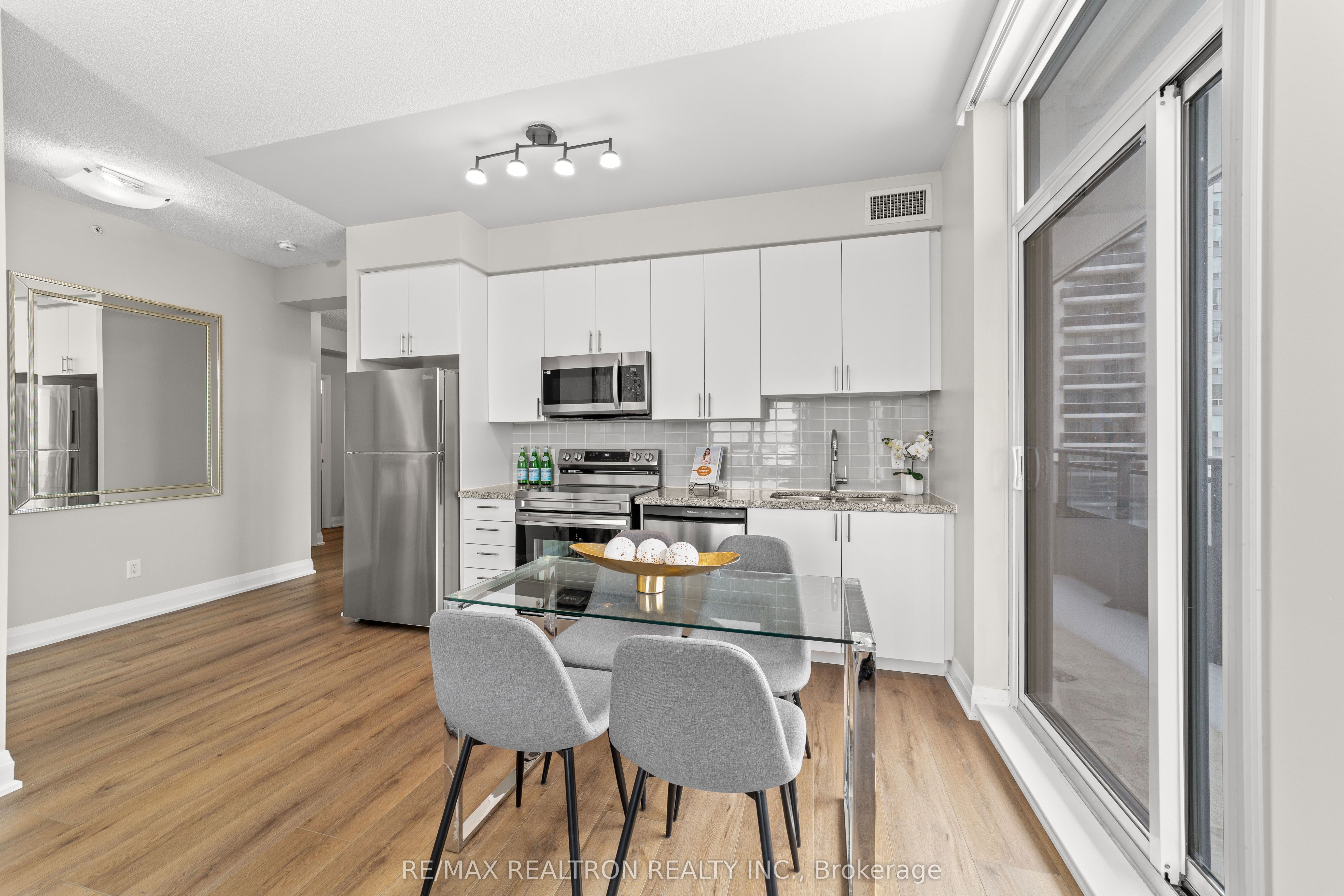 Photo 59 of Unit 608, 75 North Park Road, Vaughan, Beverley Glen — HOMEH
