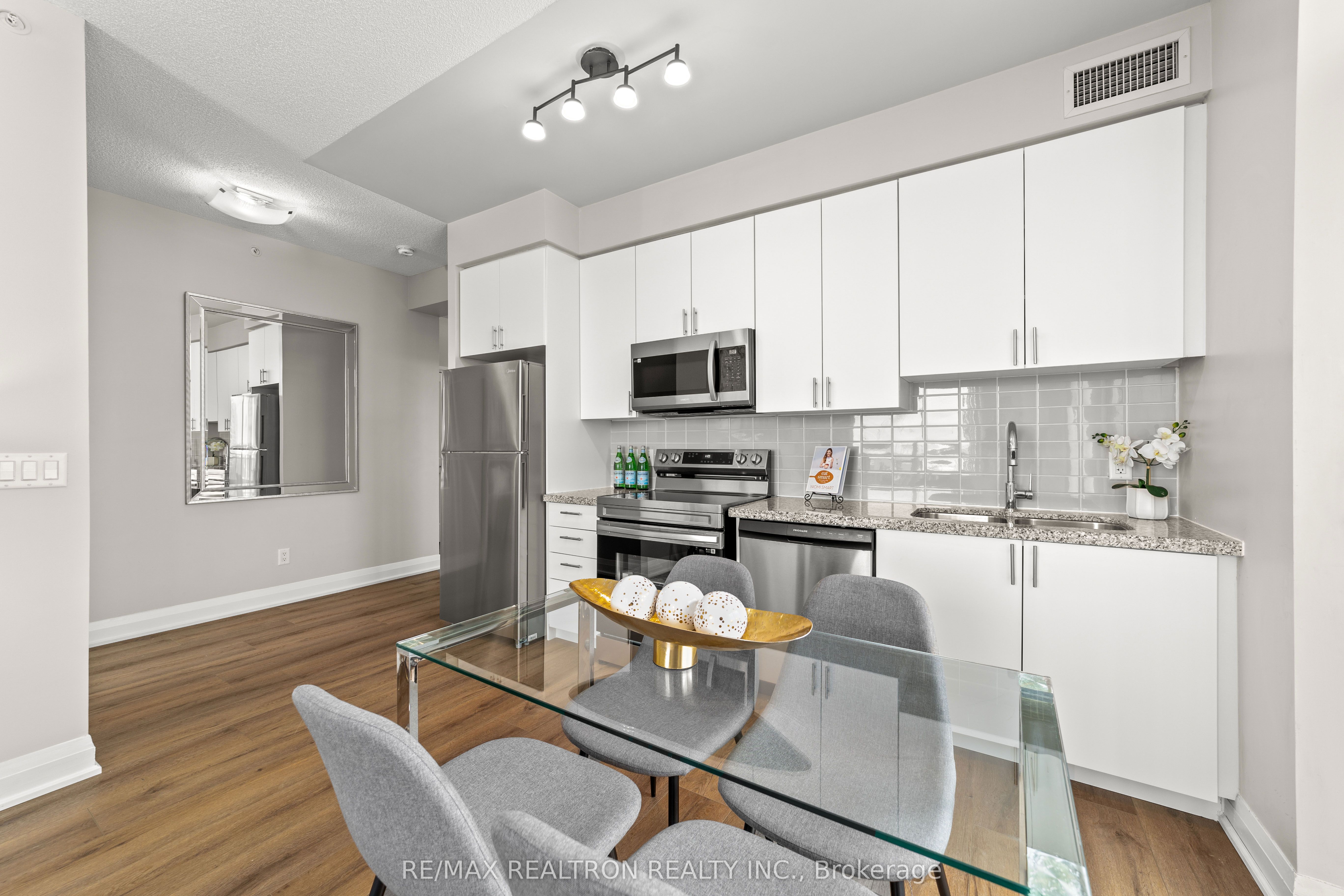 Photo 58 of Unit 608, 75 North Park Road, Vaughan, Beverley Glen — HOMEH