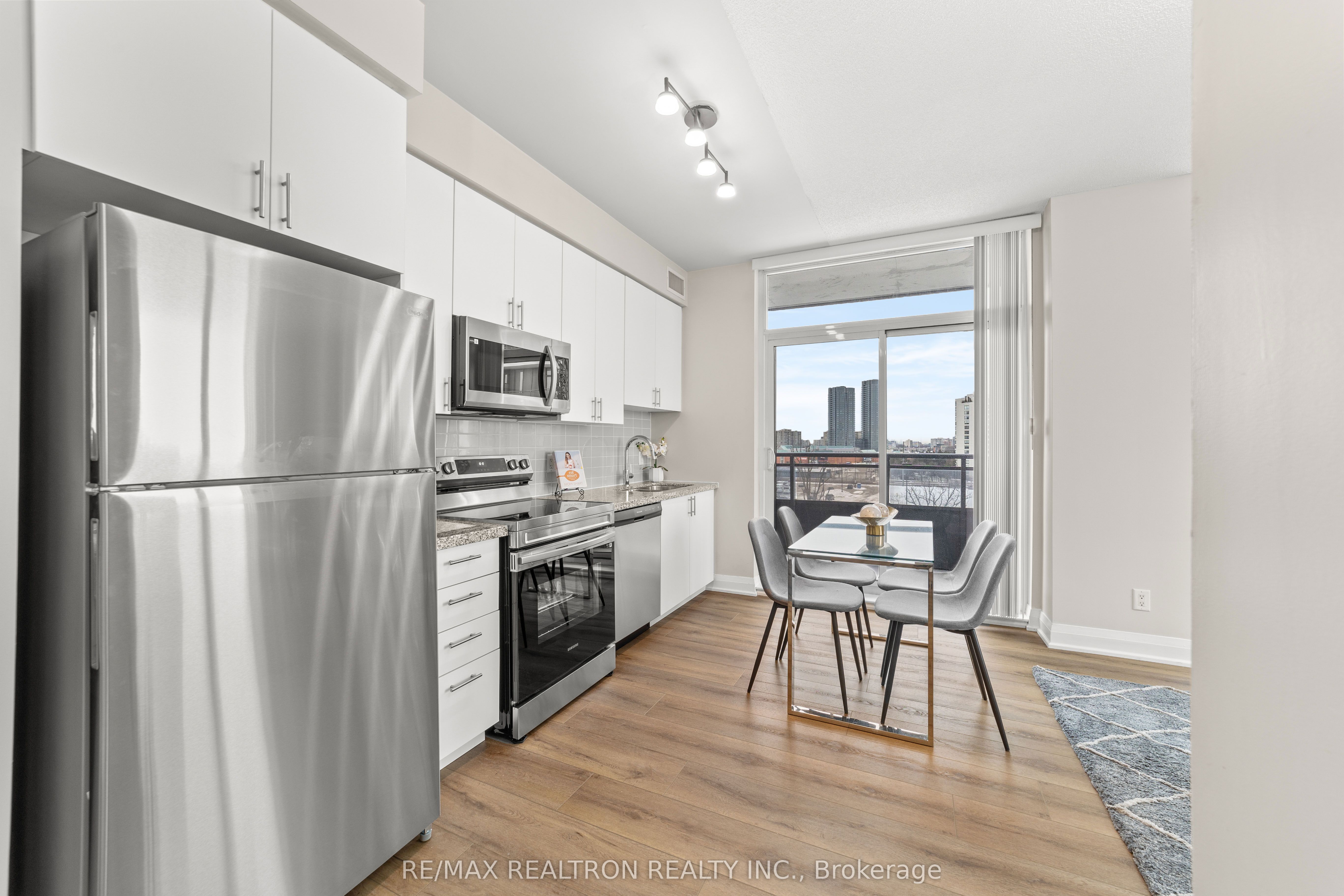 Photo 53 of Unit 608, 75 North Park Road, Vaughan, Beverley Glen — HOMEH