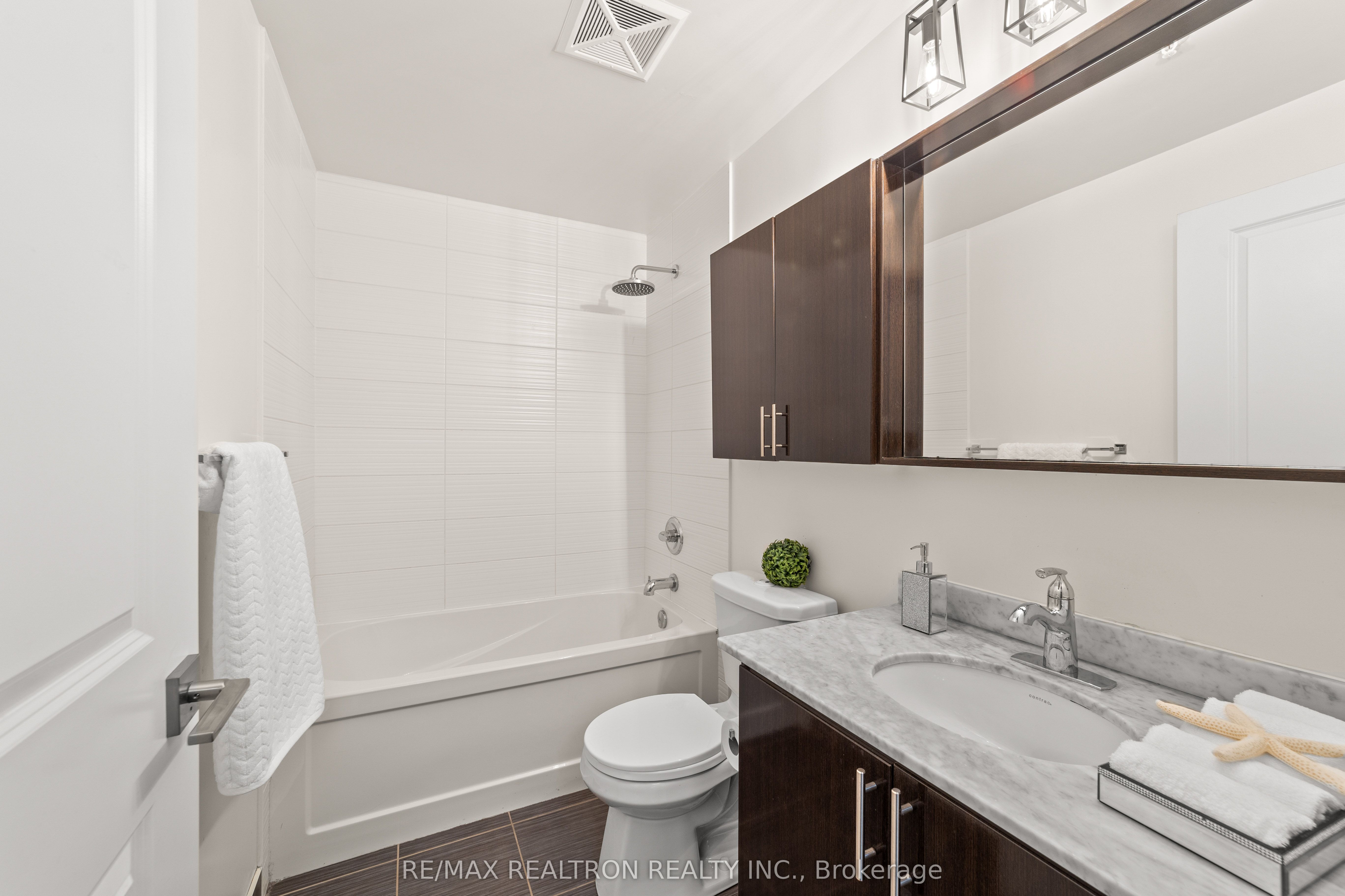 Photo 69 of Unit 608, 75 North Park Road, Vaughan, Beverley Glen — HOMEH
