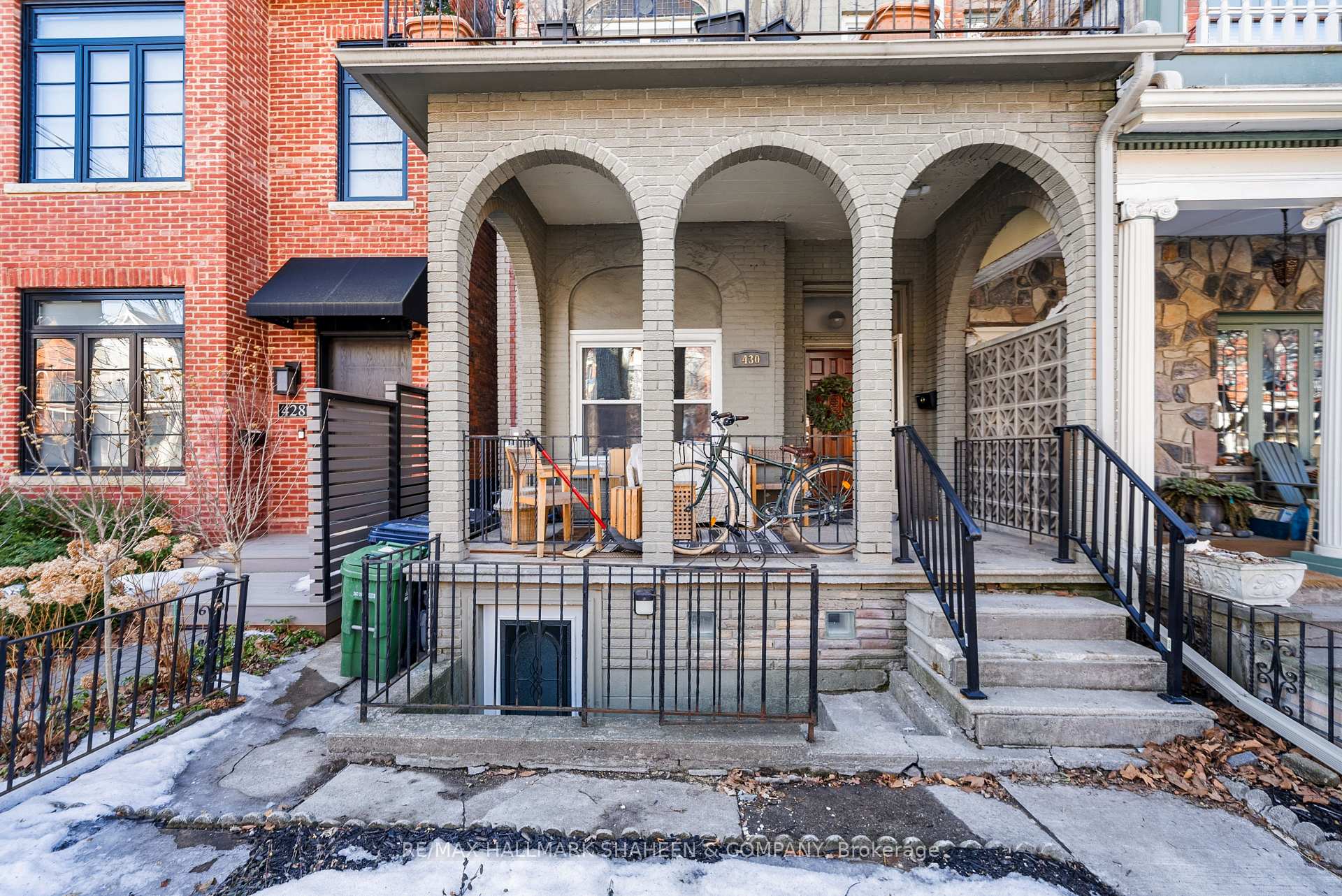 Photo 2 of Unit Bsmnt, 430 Euclid Avenue, Toronto, Palmerston-Little Italy — HOMEH