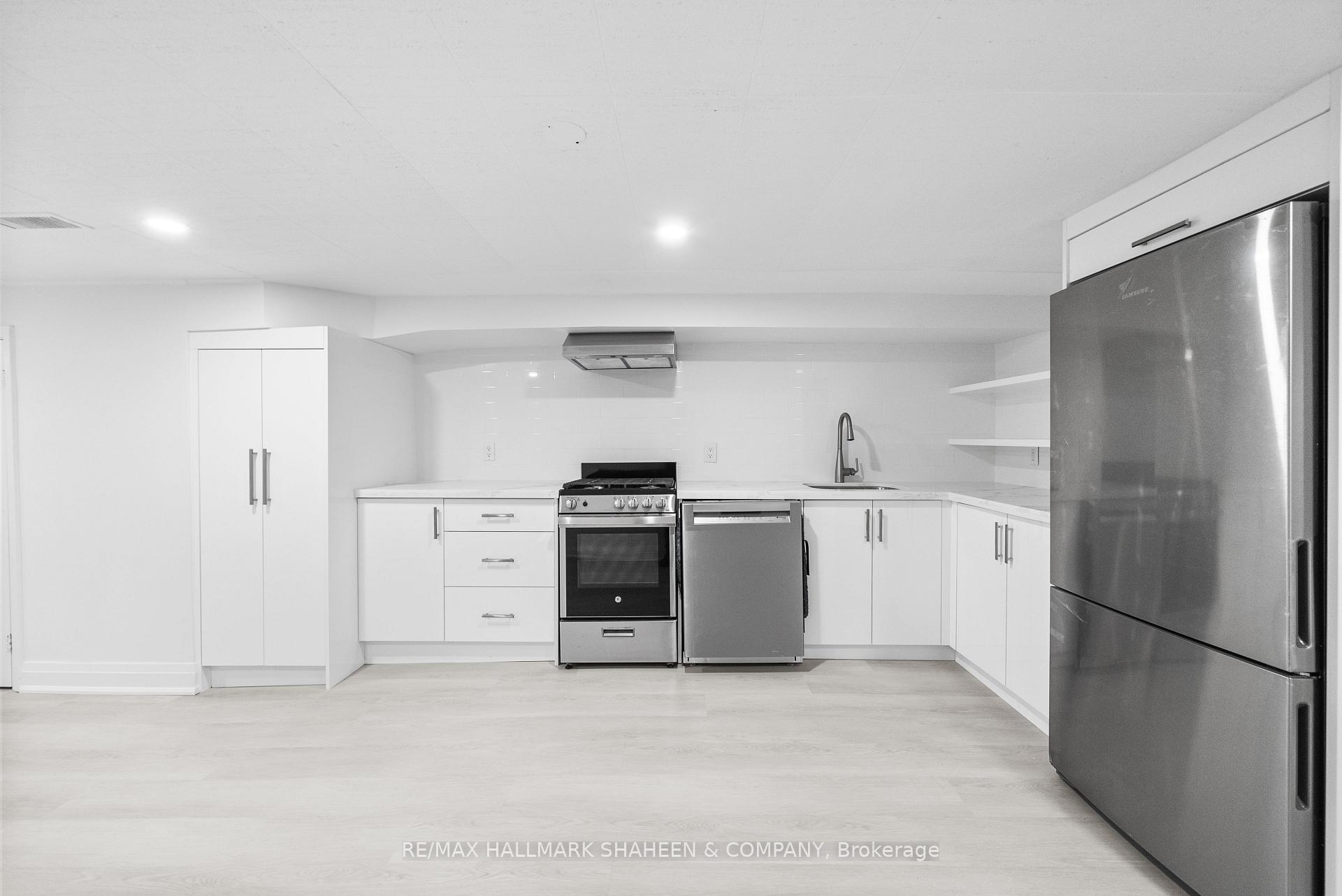 Photo 9 of Unit Bsmnt, 430 Euclid Avenue, Toronto, Palmerston-Little Italy — HOMEH