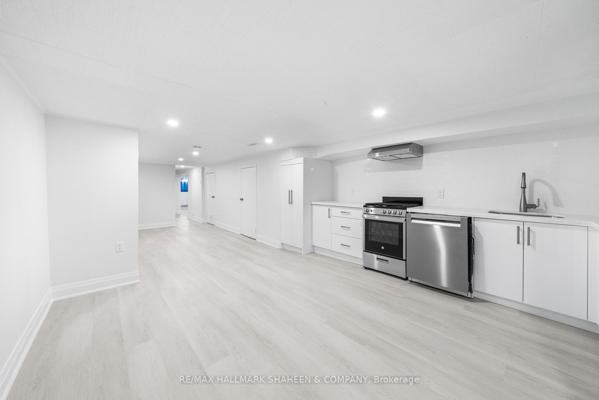 Photo 10 of Unit Bsmnt, 430 Euclid Avenue, Toronto, Palmerston-Little Italy — HOMEH