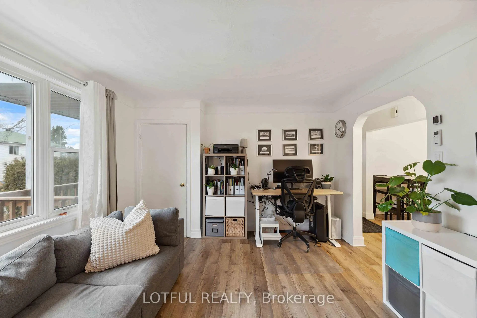 Photo 23 of Unit A, 2427 Chasseur Avenue, Ottawa, Heron Park — HOMEH