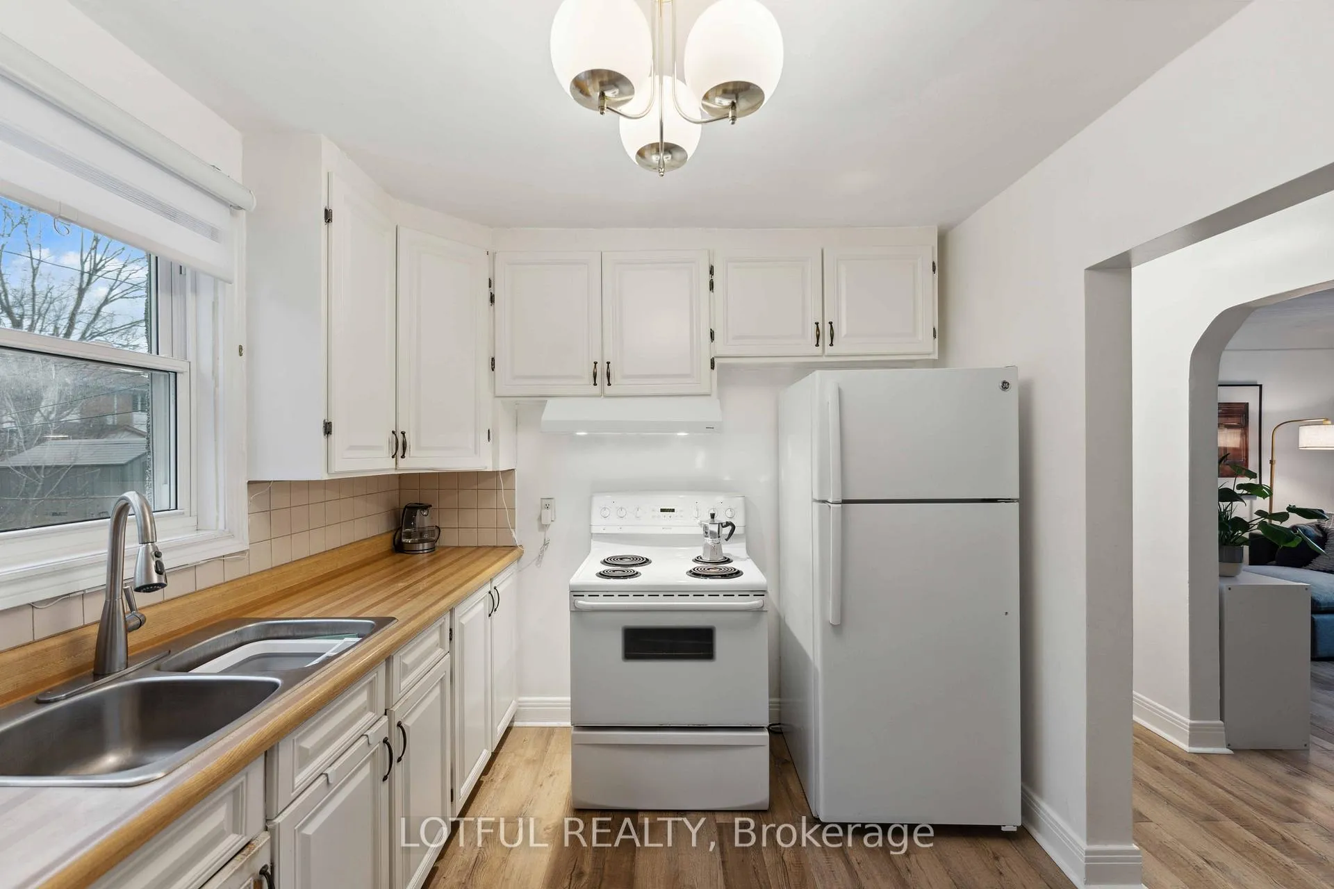 Photo 67 of Unit A, 2427 Chasseur Avenue, Ottawa, Heron Park — HOMEH