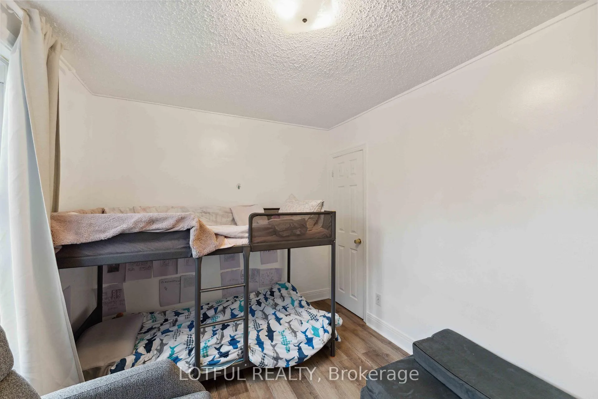 Photo 89 of Unit A, 2427 Chasseur Avenue, Ottawa, Heron Park — HOMEH