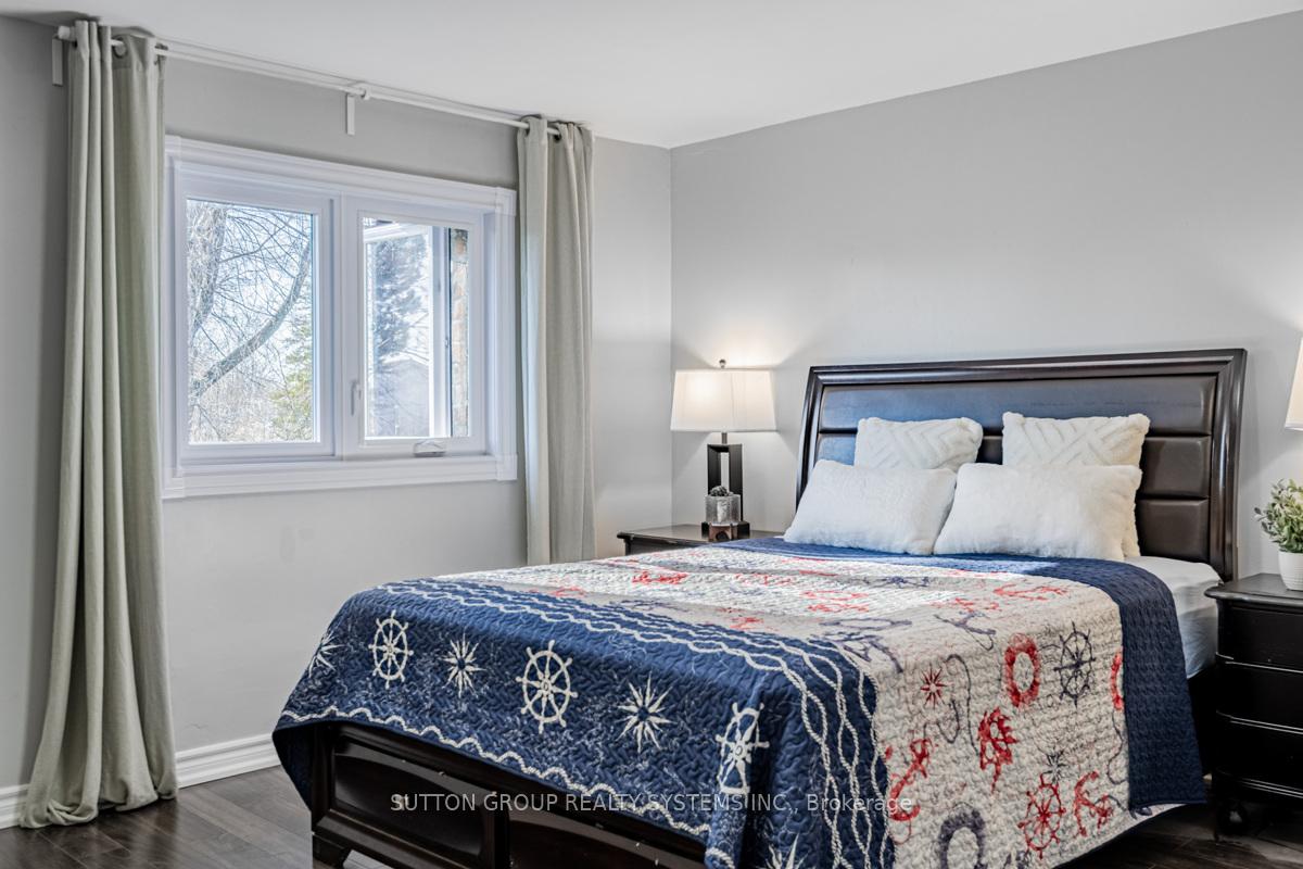 Photo 17 of 12 Sachems Place, Scarborough, Malvern — HOMEH