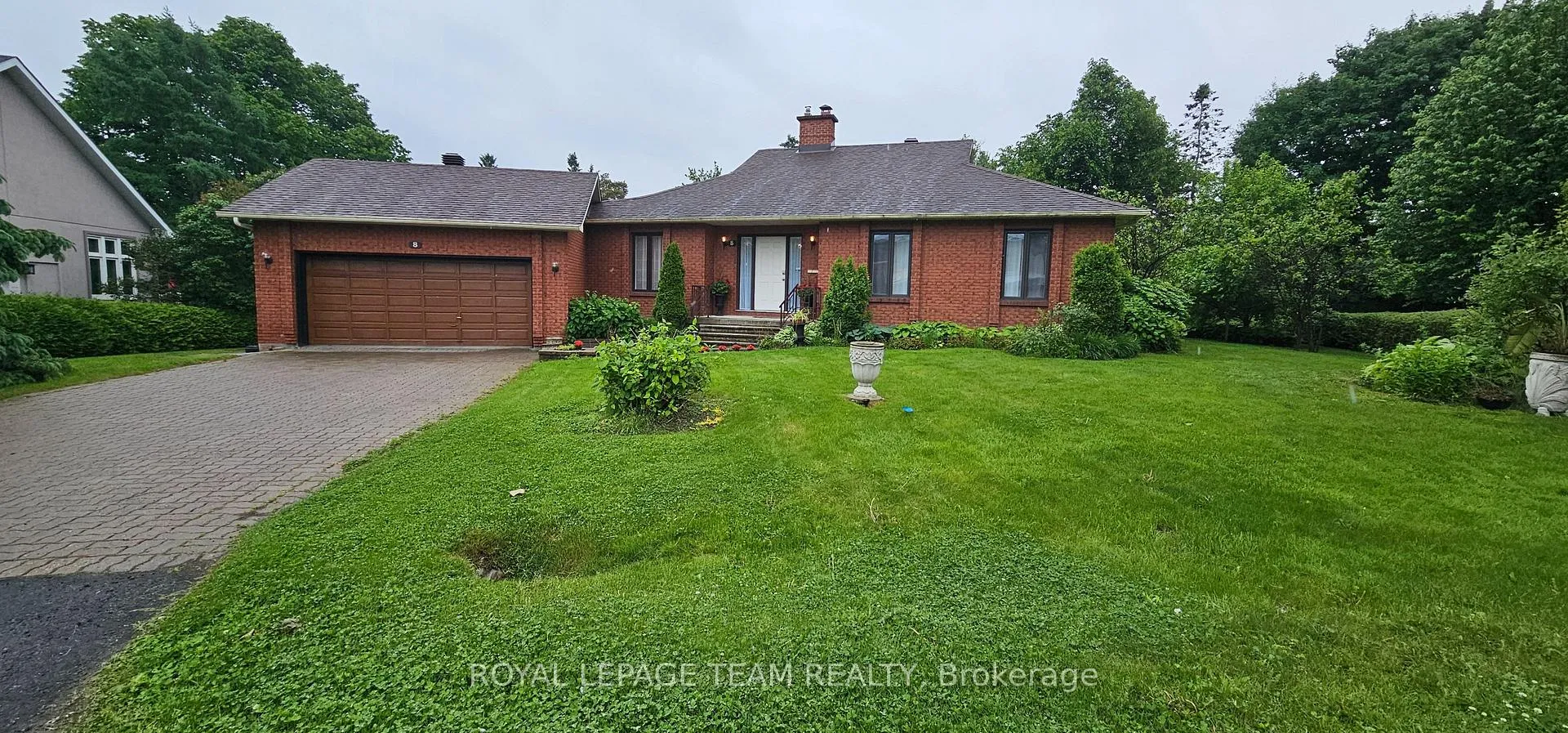 Photo 9 of 8 Swans Way S, Ottawa, Rothwell Heights — HOMEH
