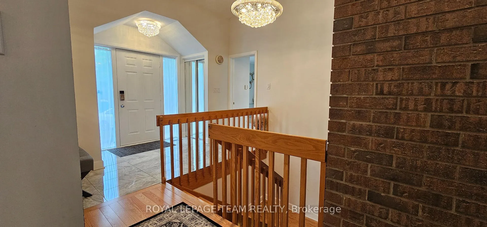 Photo 21 of 8 Swans Way S, Ottawa, Rothwell Heights — HOMEH