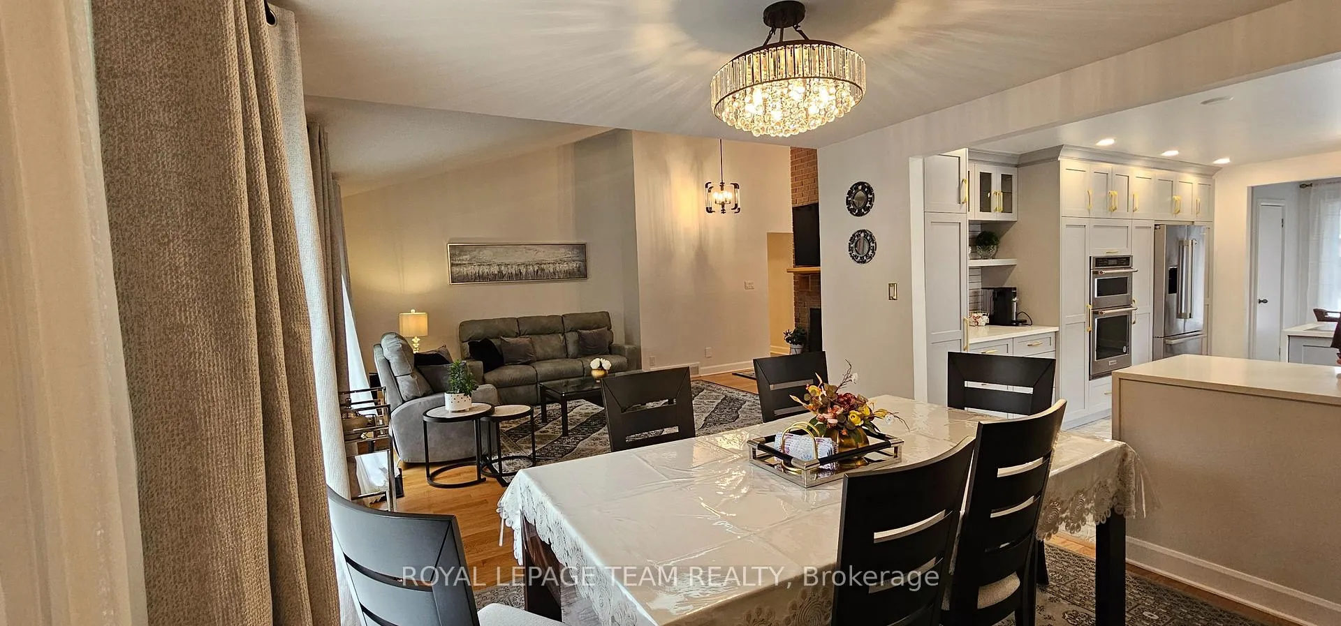 Photo 94 of 8 Swans Way S, Ottawa, Rothwell Heights — HOMEH