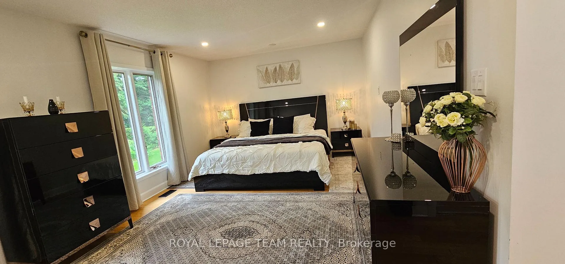 Photo 165 of 8 Swans Way S, Ottawa, Rothwell Heights — HOMEH