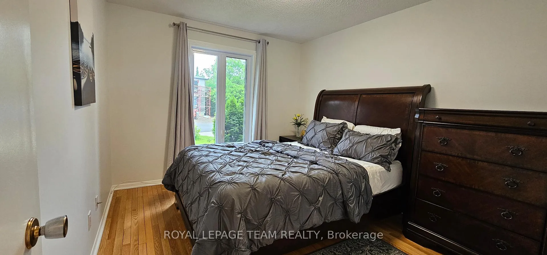 Photo 183 of 8 Swans Way S, Ottawa, Rothwell Heights — HOMEH