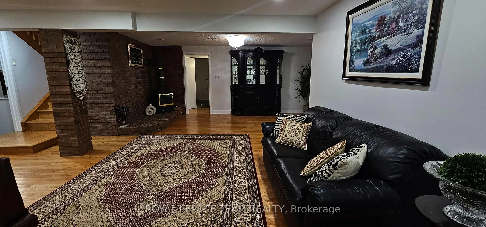 Photo 262 of 8 Swans Way S, Ottawa, Rothwell Heights — HOMEH