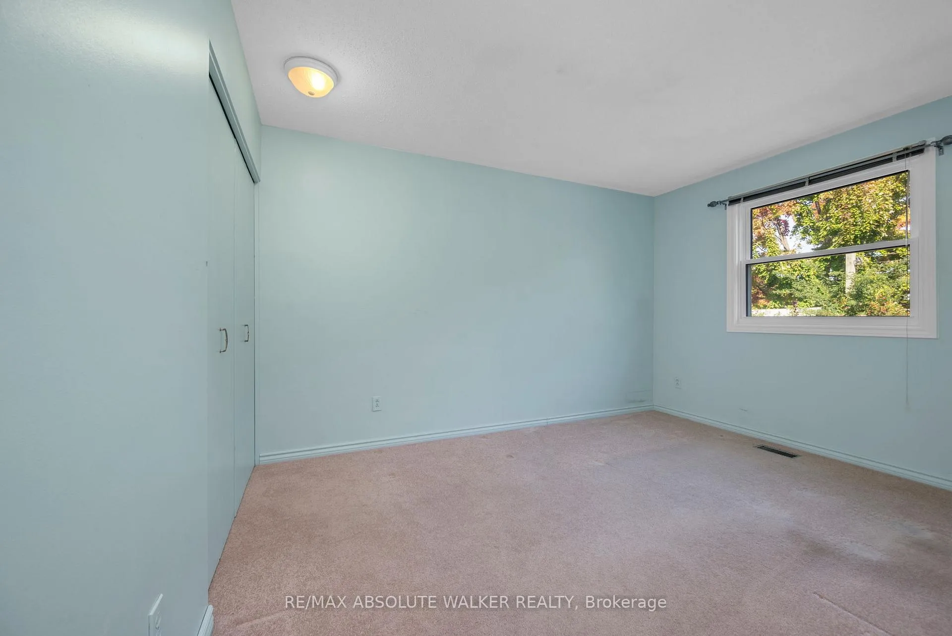 Photo 135 of 773 Eastvale Drive, Ottawa, Beacon Hill North — HOMEH