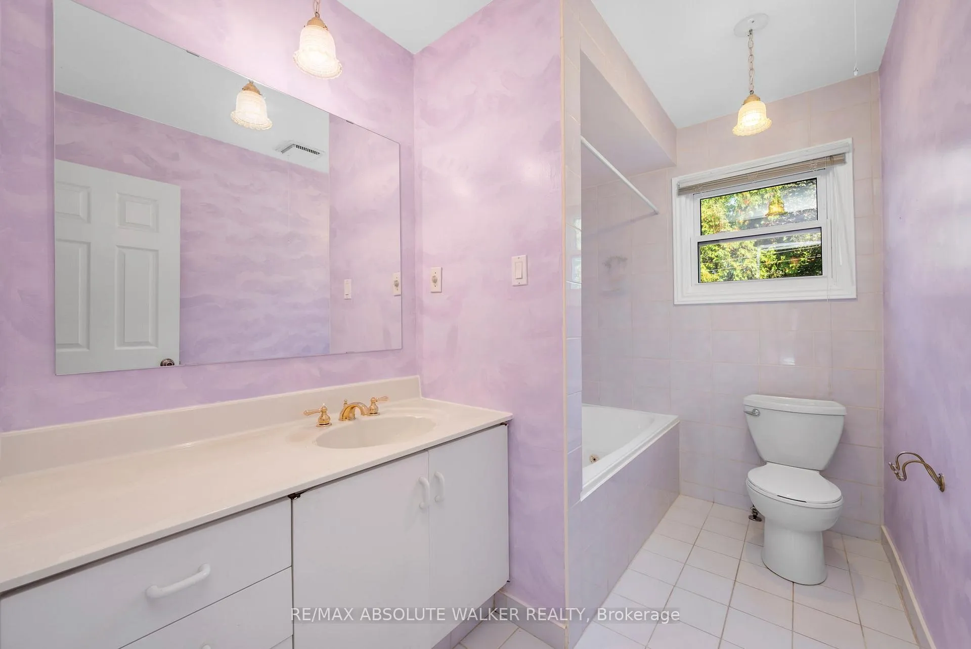 Photo 146 of 773 Eastvale Drive, Ottawa, Beacon Hill North — HOMEH