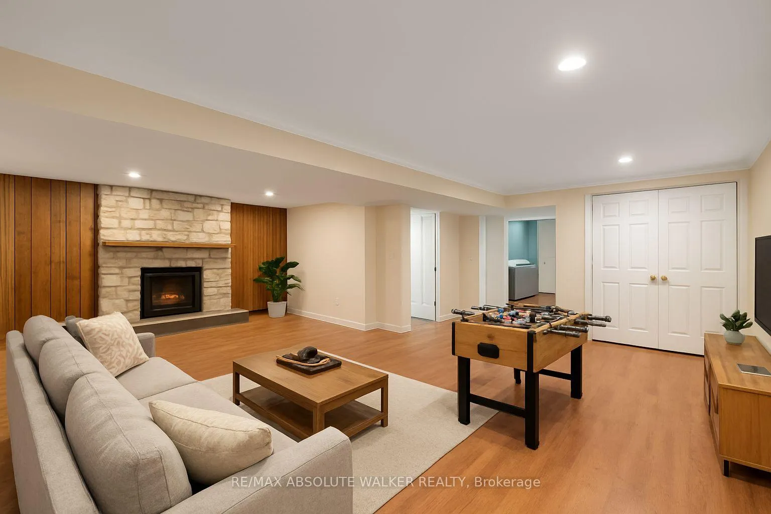 Photo 156 of 773 Eastvale Drive, Ottawa, Beacon Hill North — HOMEH