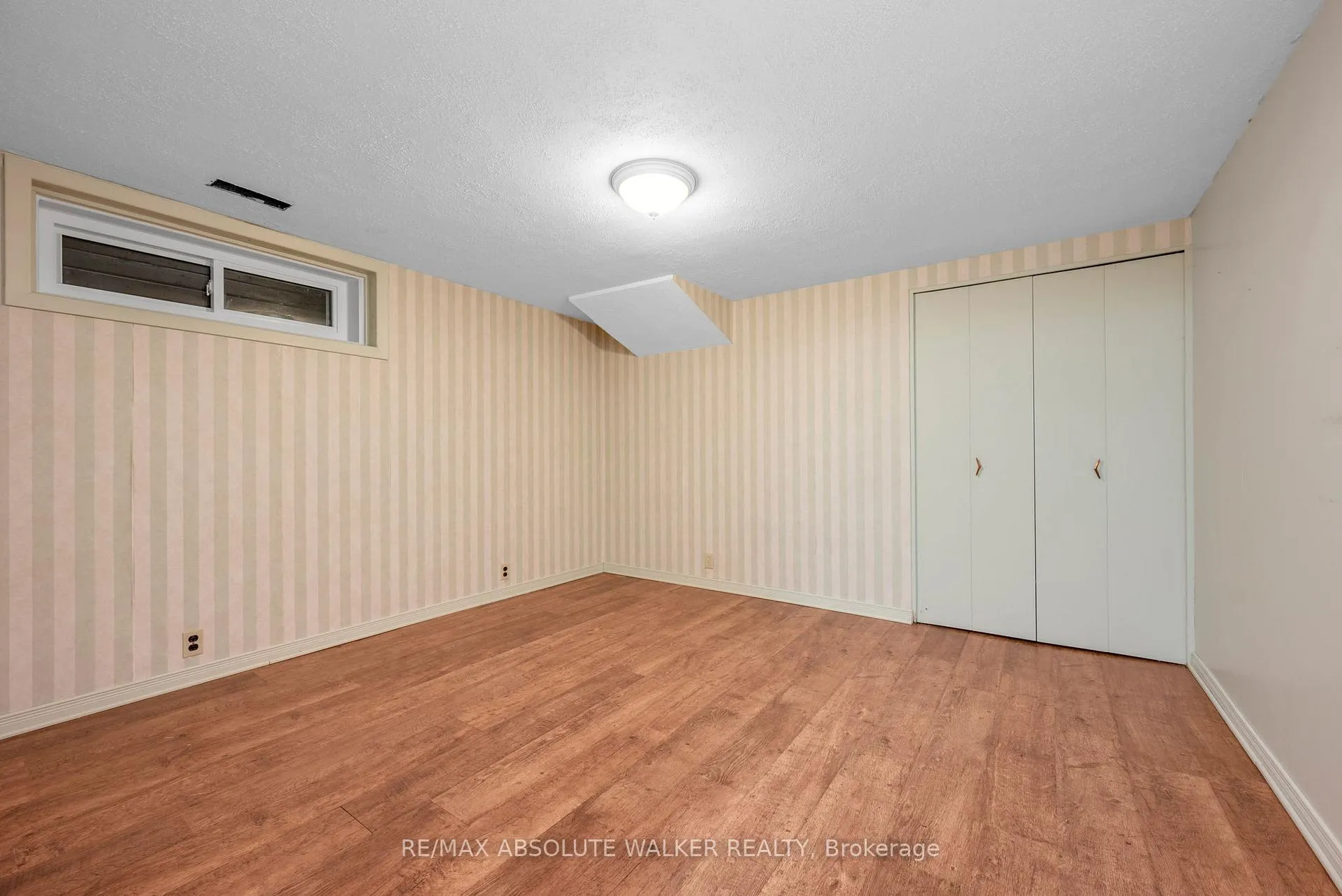 Photo 212 of 773 Eastvale Drive, Ottawa, Beacon Hill North — HOMEH
