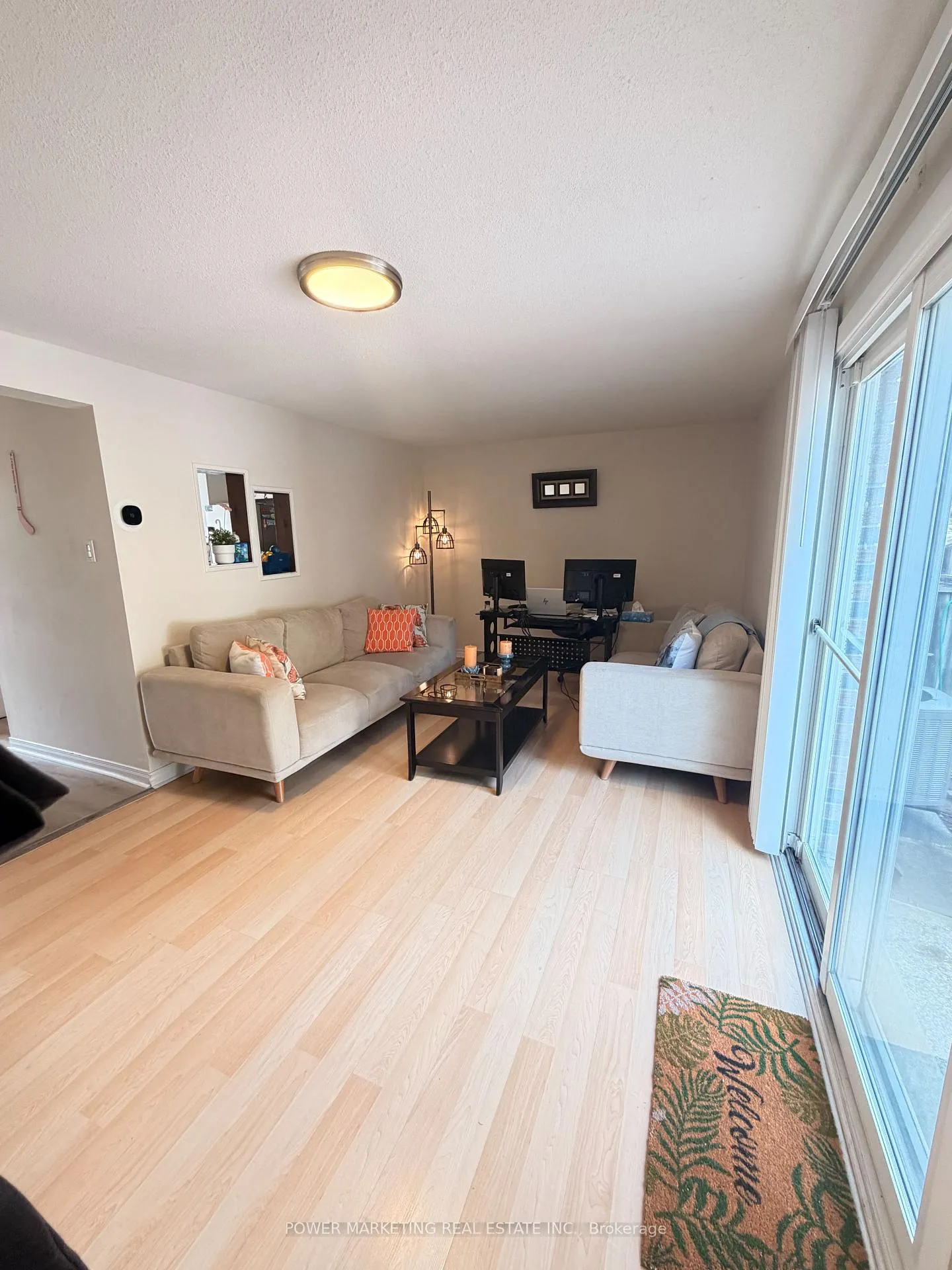 Photo 4 of Unit G, 1462 Heatherington Road, Ottawa, Heron Gate/Industrial Park — HOMEH