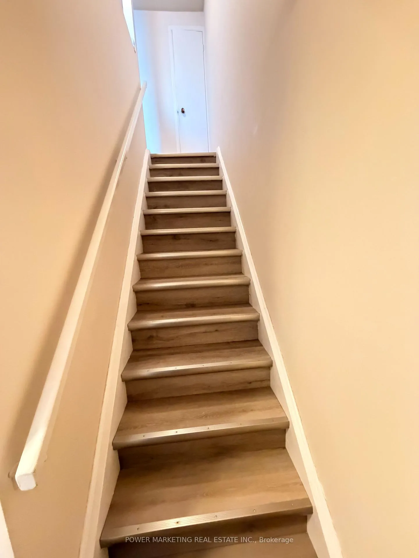 Photo 7 of Unit G, 1462 Heatherington Road, Ottawa, Heron Gate/Industrial Park — HOMEH