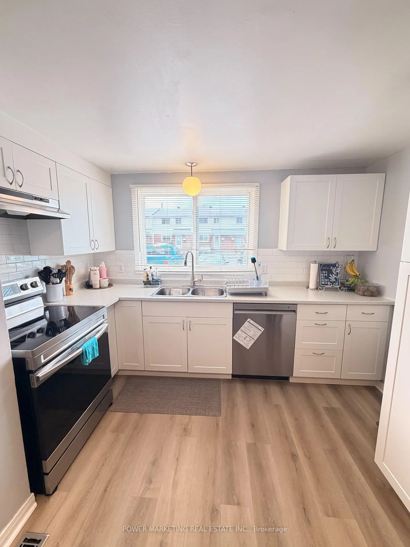 Photo 14 of Unit G, 1462 Heatherington Road, Ottawa, Heron Gate/Industrial Park — HOMEH