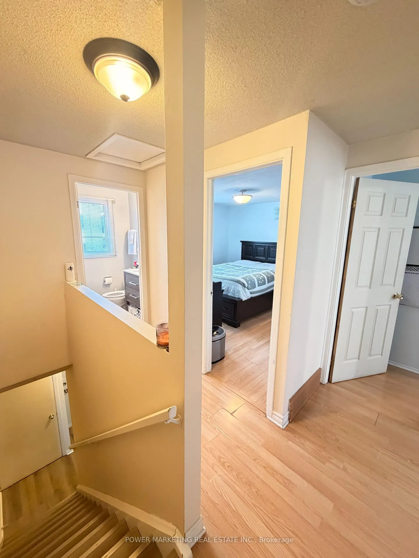 Photo 18 of Unit G, 1462 Heatherington Road, Ottawa, Heron Gate/Industrial Park — HOMEH