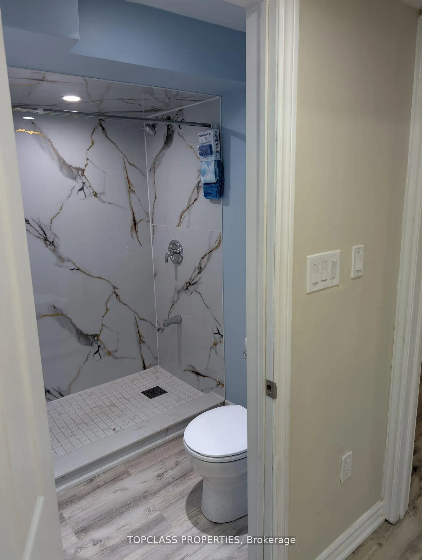 Photo 5 of 76 Samandria Avenue, Whitby, Taunton North — HOMEH