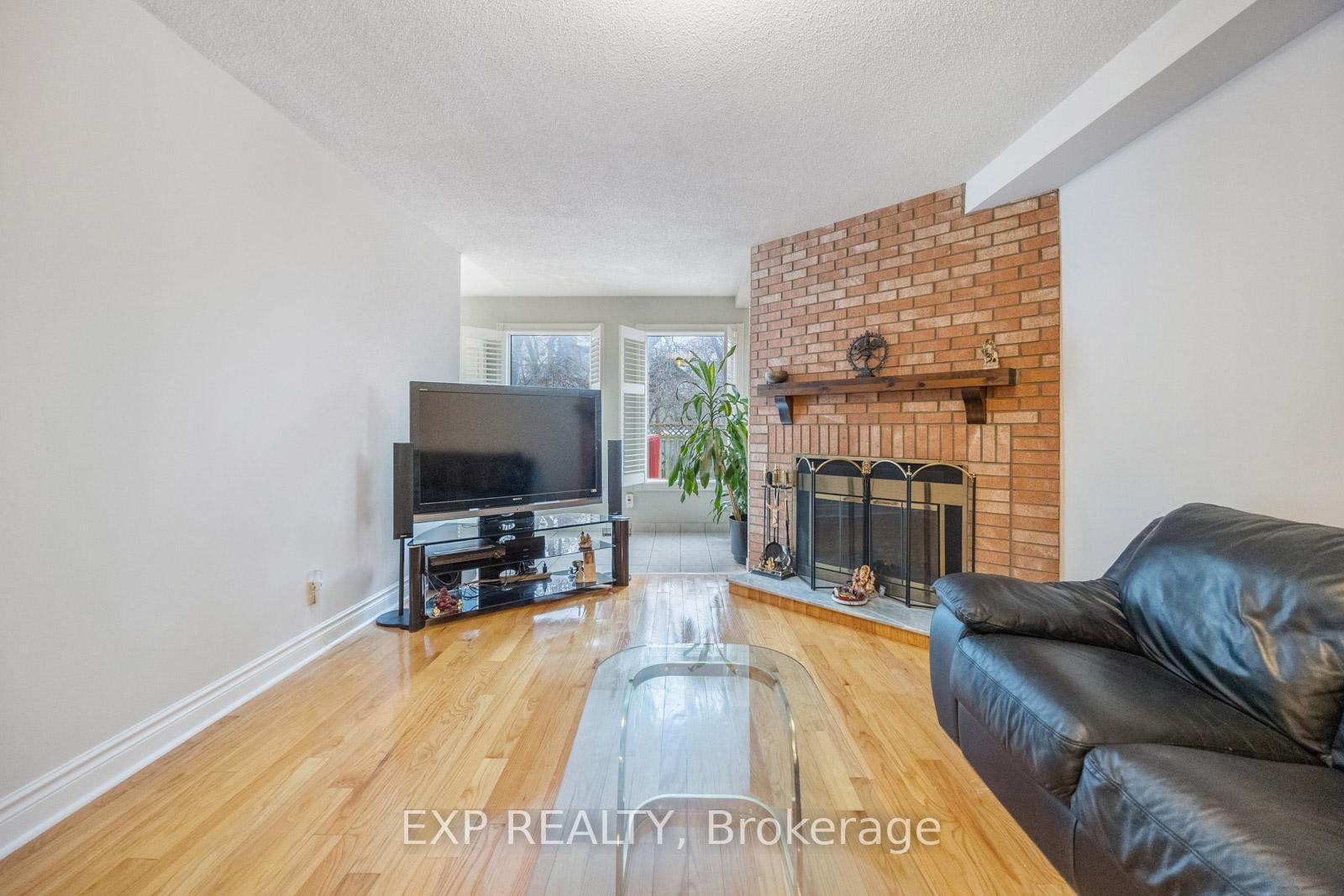 Photo 18 of 4 Calibre Court, Scarborough, Rouge — HOMEH