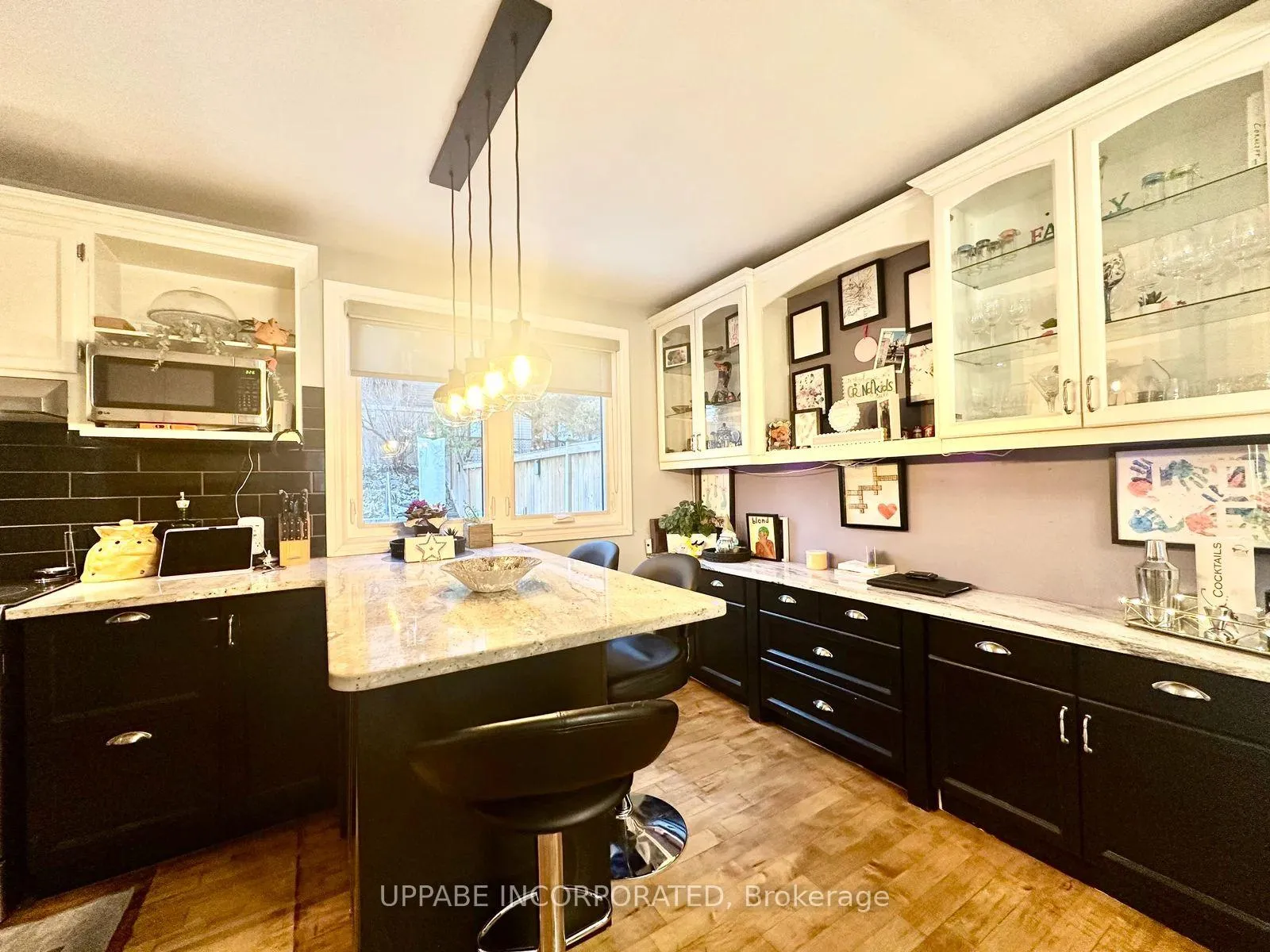 Photo 4 of 2506 Autumn Hill Crescent, Ottawa, Blackburn Hamlet (South) — HOMEH