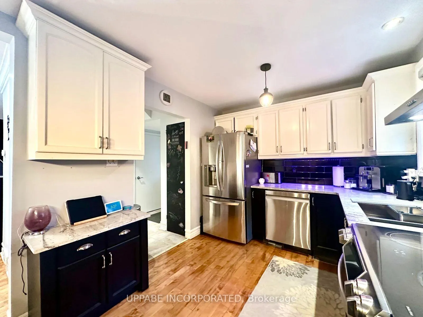 Photo 5 of 2506 Autumn Hill Crescent, Ottawa, Blackburn Hamlet (South) — HOMEH