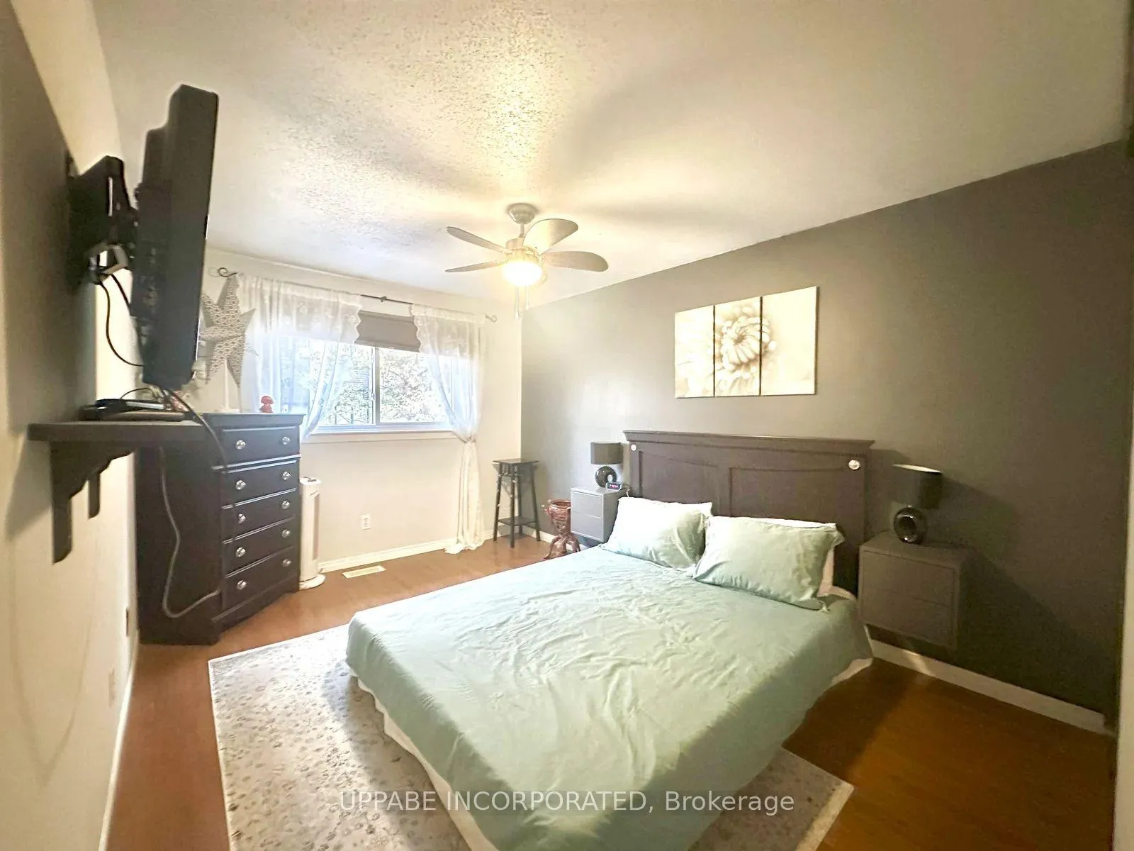 Photo 8 of 2506 Autumn Hill Crescent, Ottawa, Blackburn Hamlet (South) — HOMEH