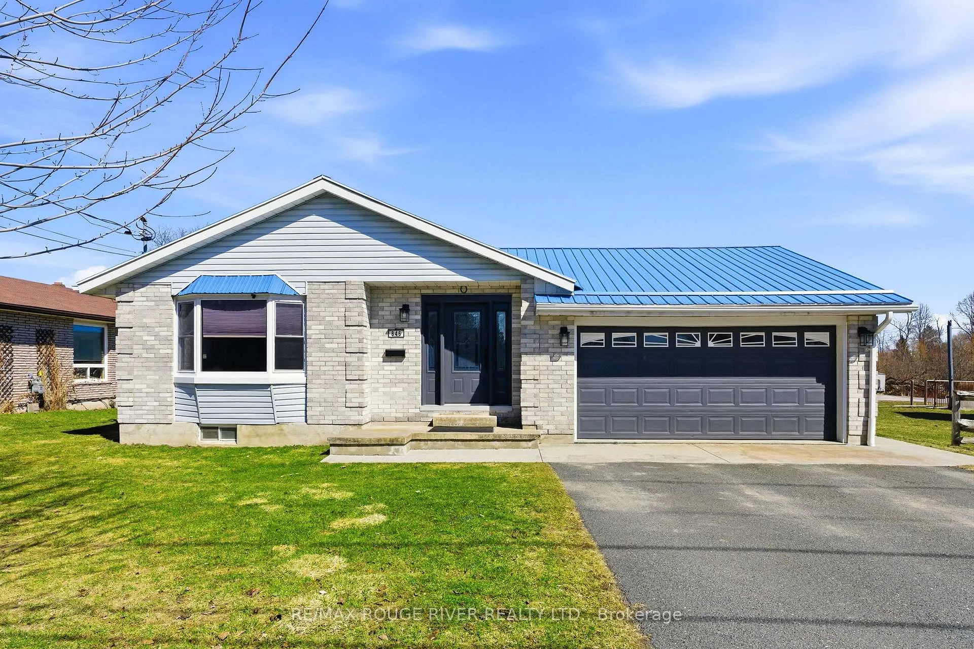 Photo 1 of 846 Ontario Street, Cobourg — HOMEH