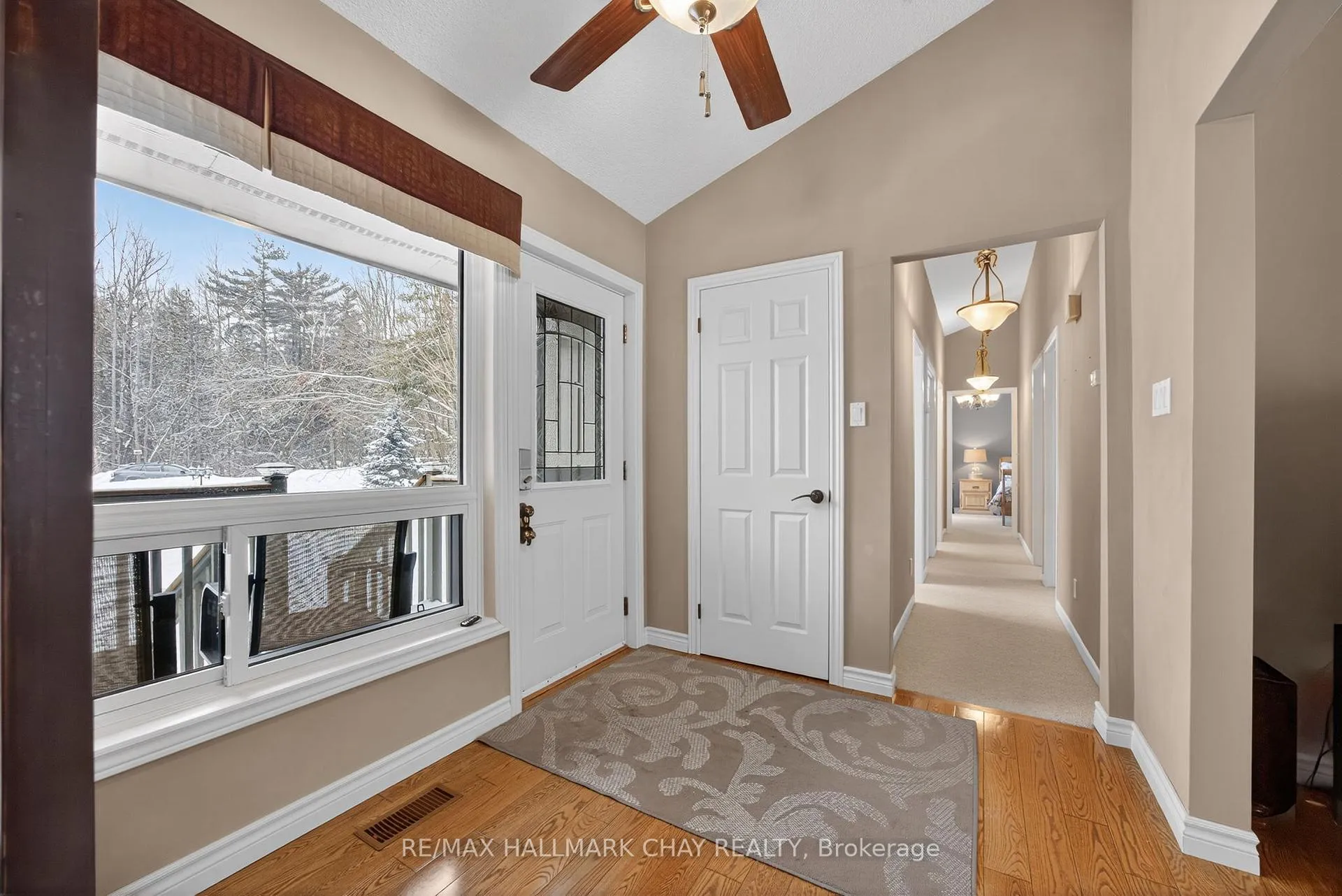 Photo 9 of 1075 6 Line S, Oro-Medonte, Rural Oro-Medonte — HOMEH