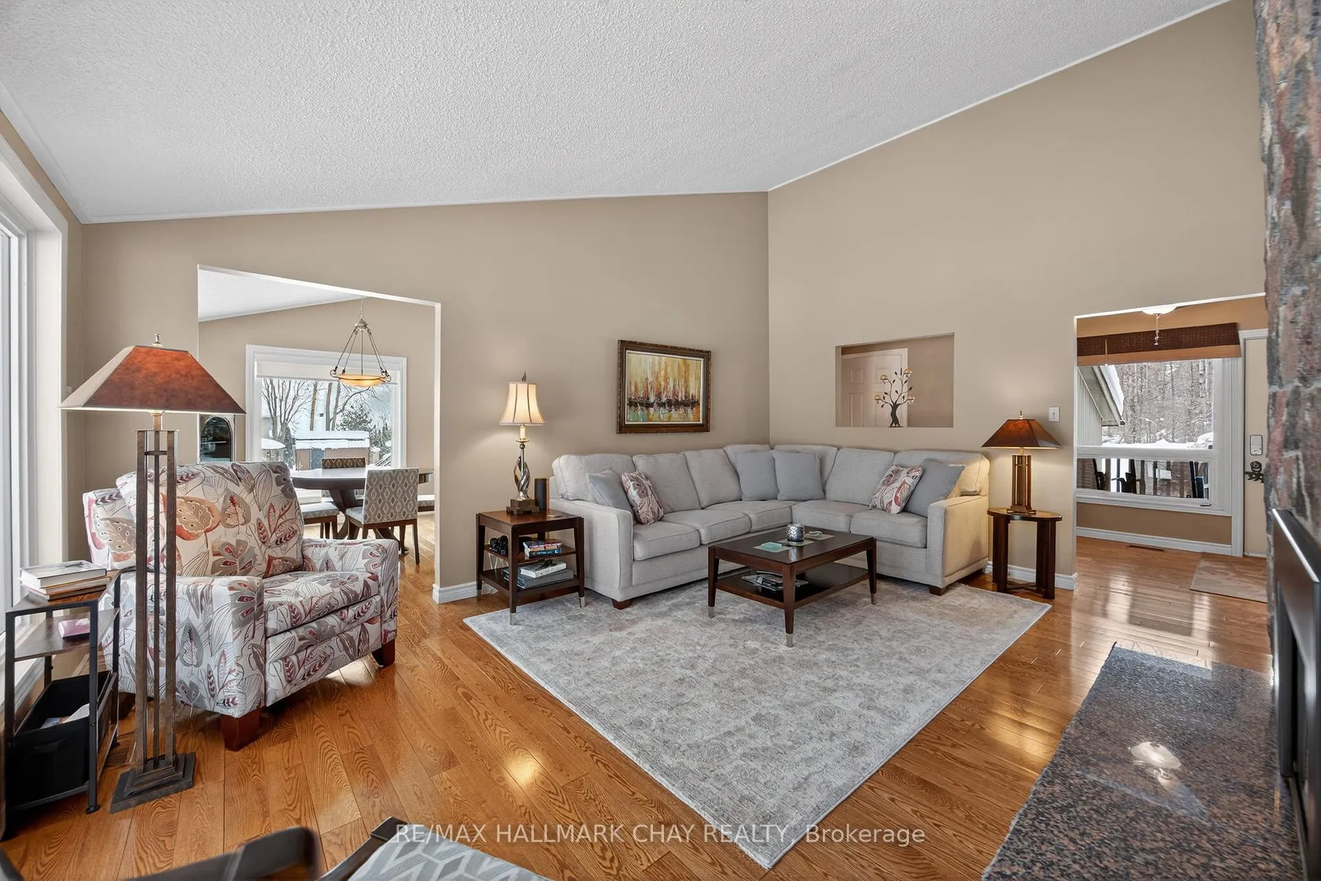 Photo 19 of 1075 6 Line S, Oro-Medonte, Rural Oro-Medonte — HOMEH