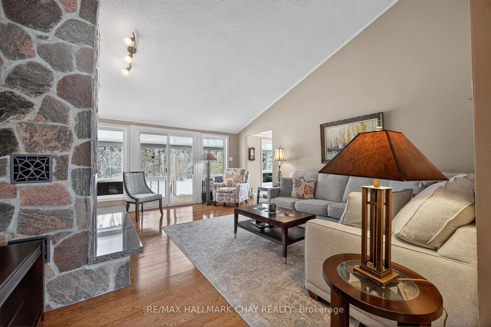 Photo 20 of 1075 6 Line S, Oro-Medonte, Rural Oro-Medonte — HOMEH