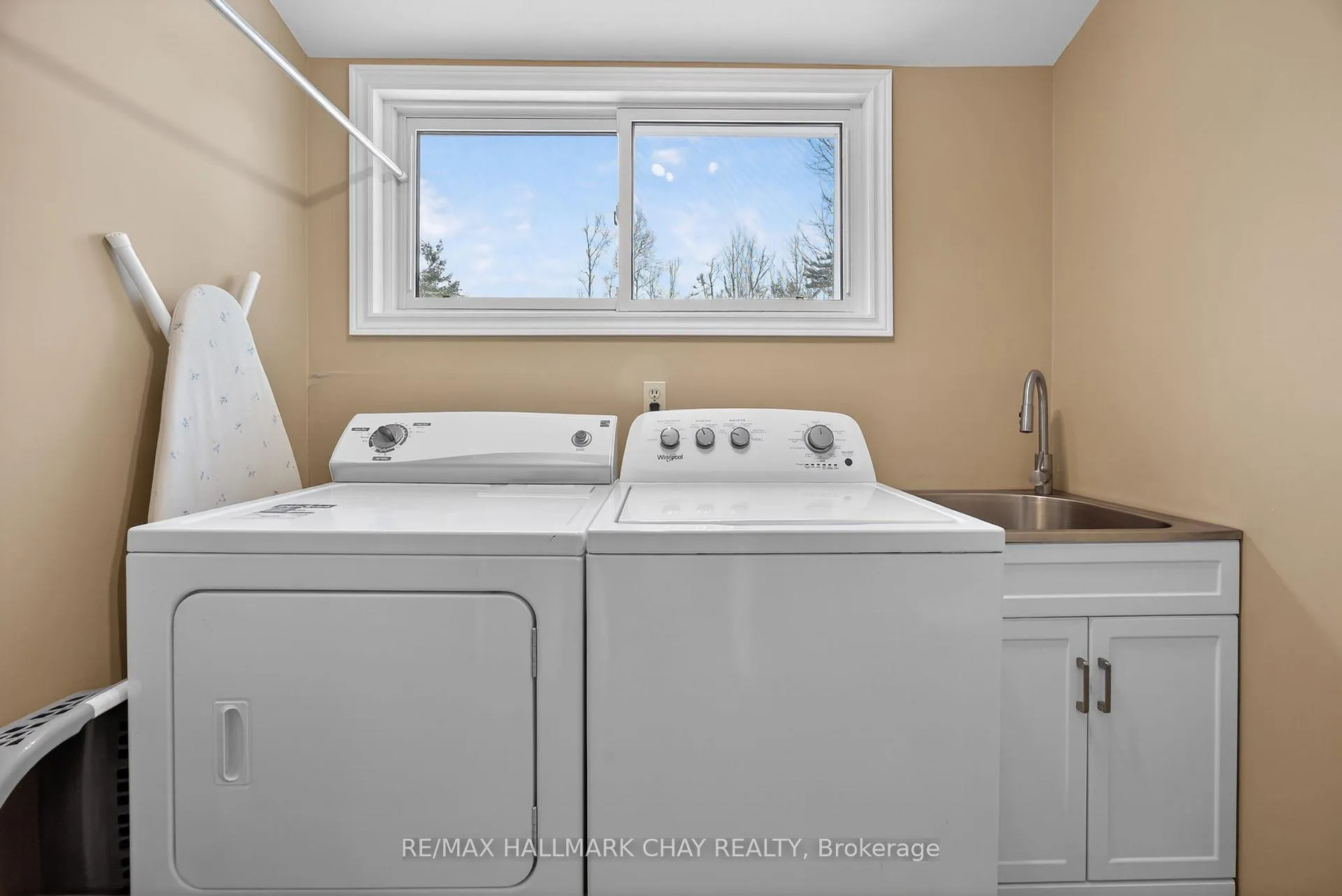Photo 32 of 1075 6 Line S, Oro-Medonte, Rural Oro-Medonte — HOMEH