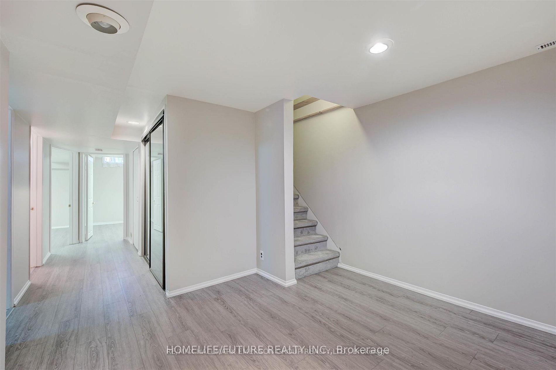 Photo 4 of Unit Bsmt, 125 Granada Crescent, Scarborough, Rouge — HOMEH