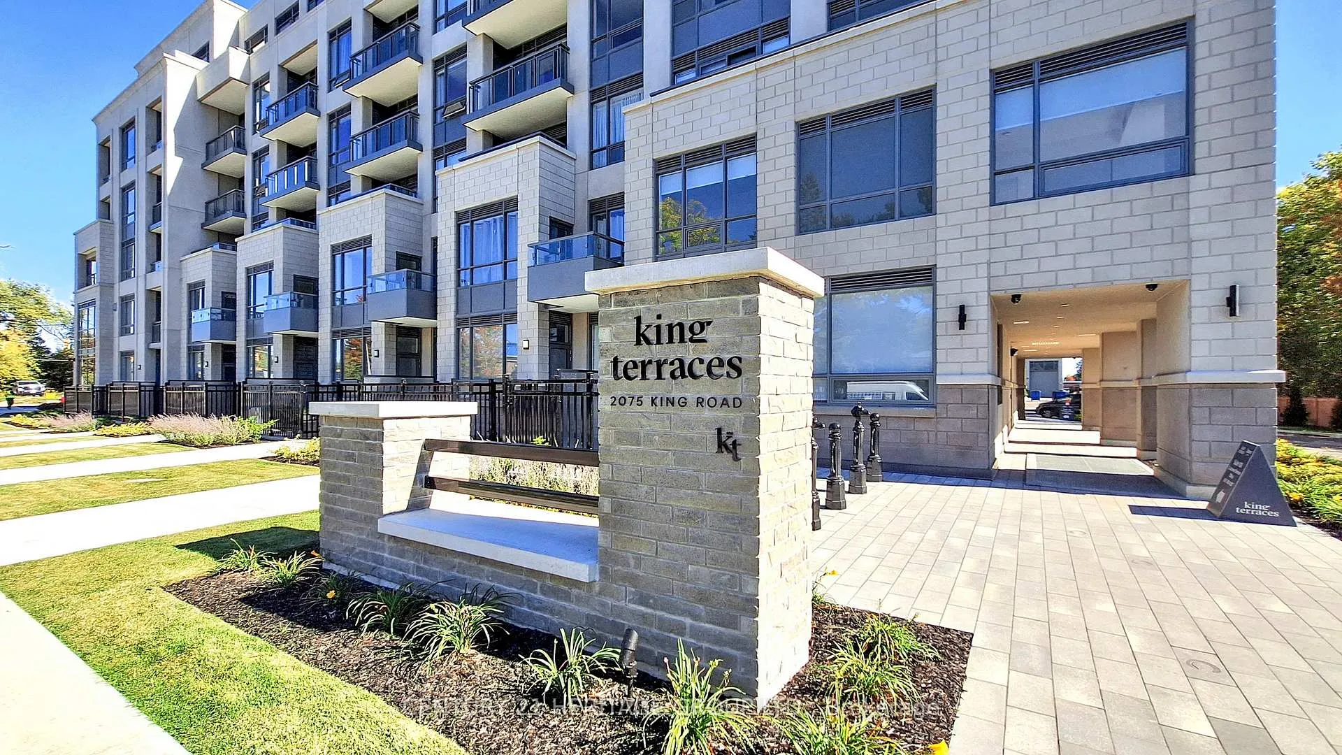Photo 2 of Unit 611, 2075 King Road, King, King City — HOMEH